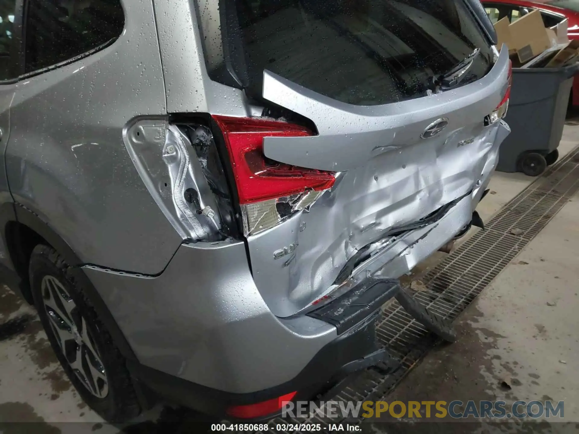 17 fotografías del automóvil dañado JF2SKAEC0PH514262 SUBARU FORESTER 2023