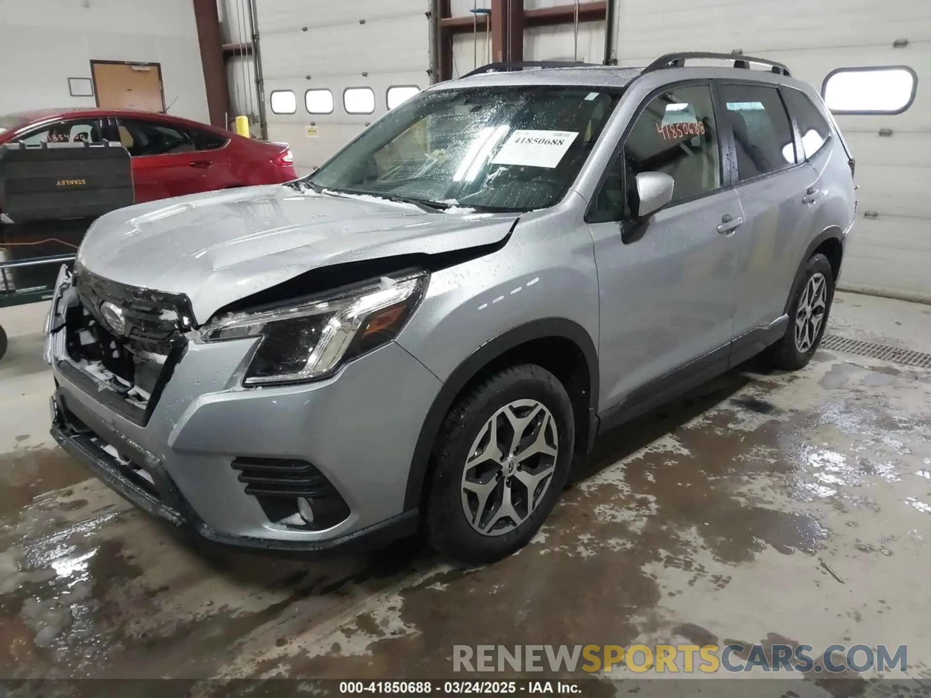2 fotografías del automóvil dañado JF2SKAEC0PH514262 SUBARU FORESTER 2023