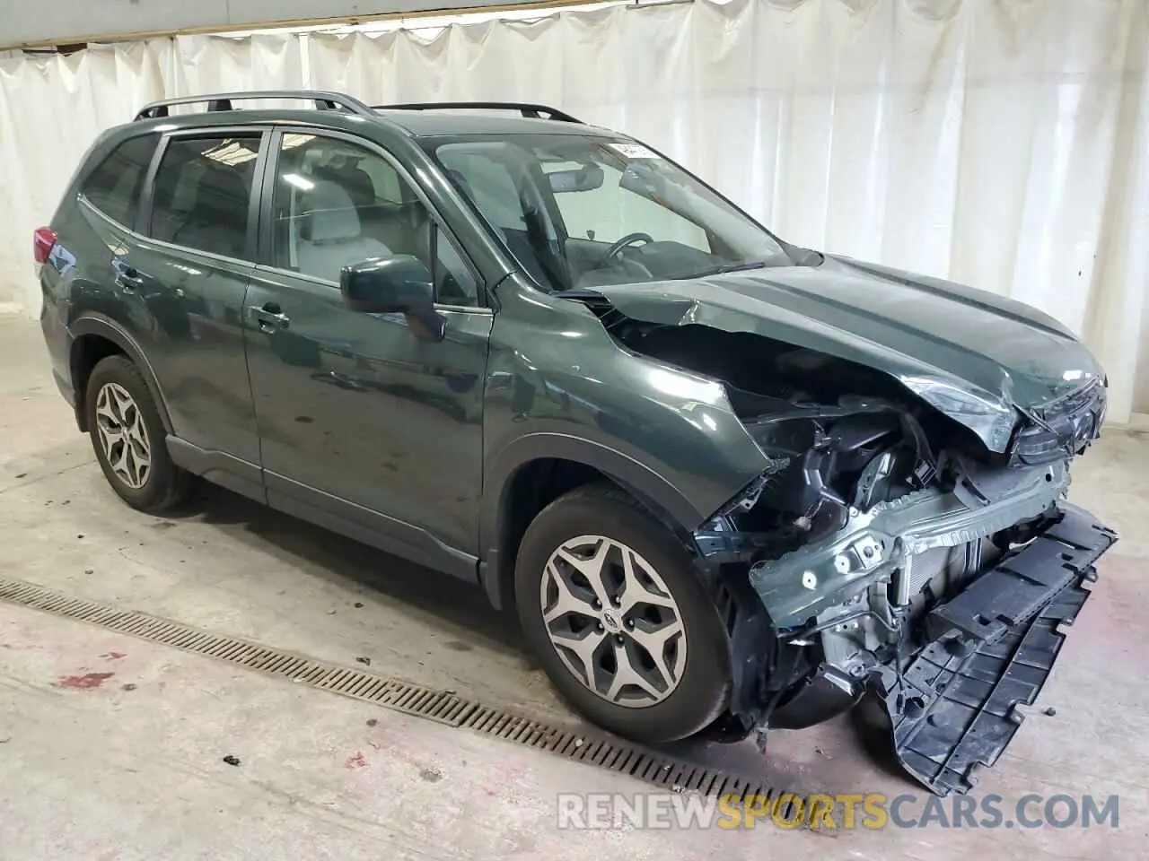 4 fotografías del automóvil dañado JF2SKAEC3PH508696 SUBARU FORESTER 2023
