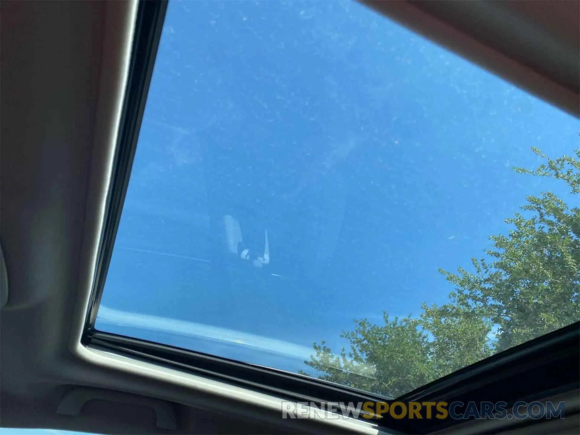 2 fotografías del automóvil dañado JF2SKAEC8PH425765 SUBARU FORESTER 2023