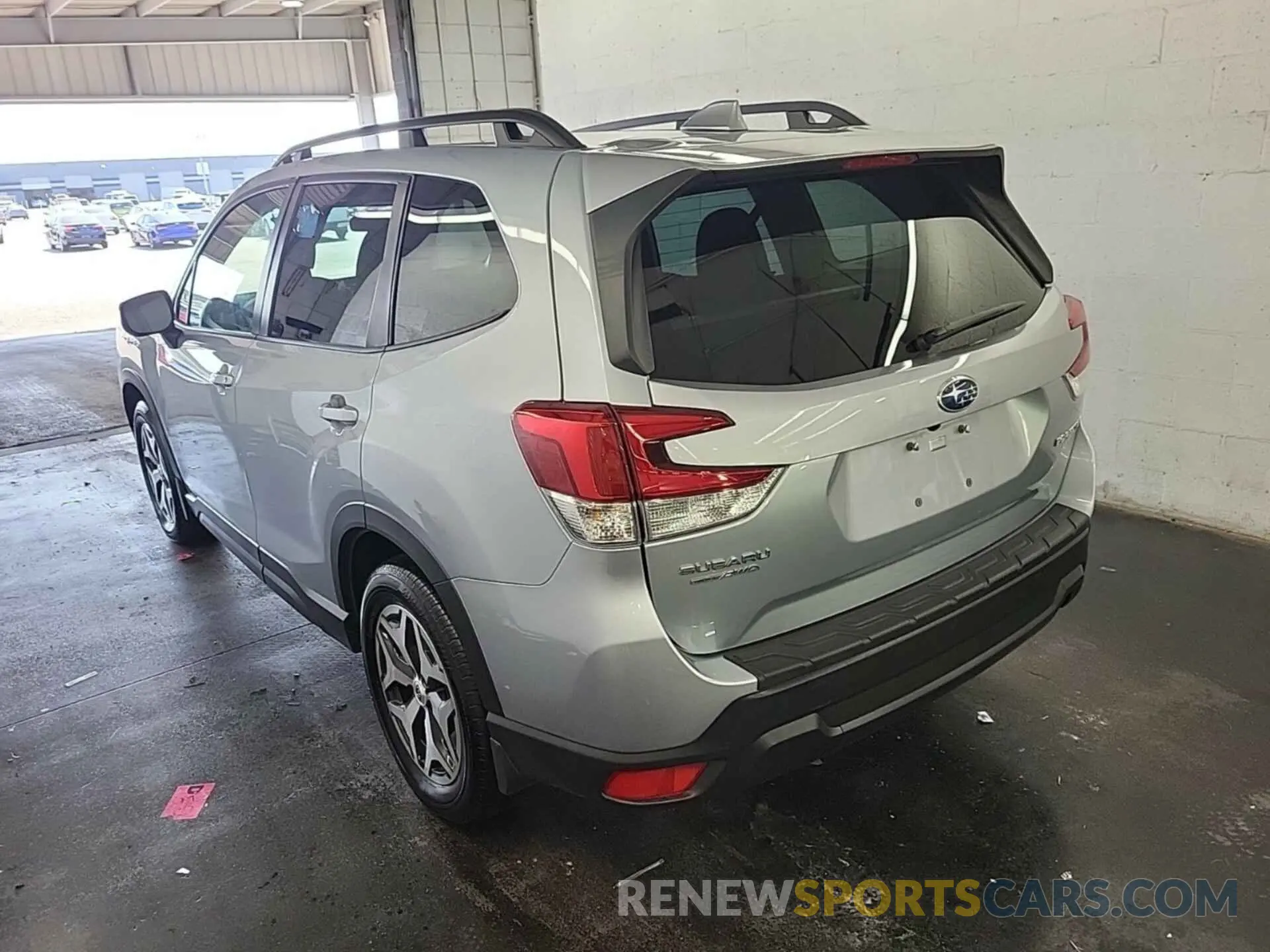 13 fotografías del automóvil dañado JF2SKAEC9PH540150 SUBARU FORESTER 2023