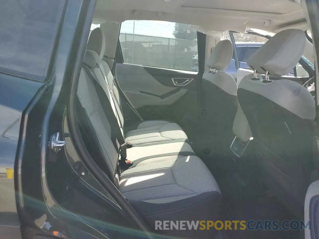 12 fotografías del automóvil dañado JF2SKAECXPH533143 SUBARU FORESTER 2023
