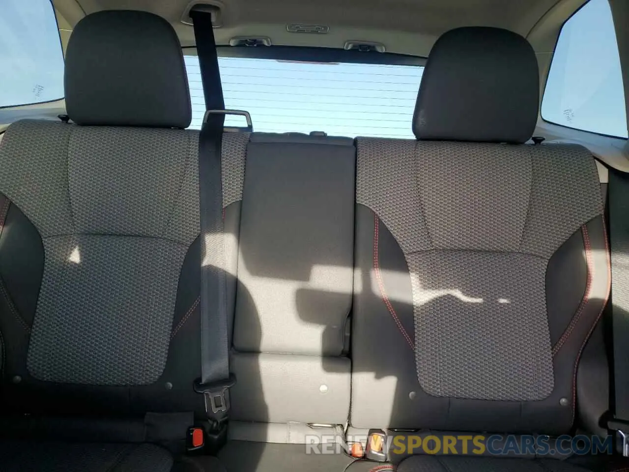 10 fotografías del automóvil dañado JF2SKAJC0PH426253 SUBARU FORESTER 2023