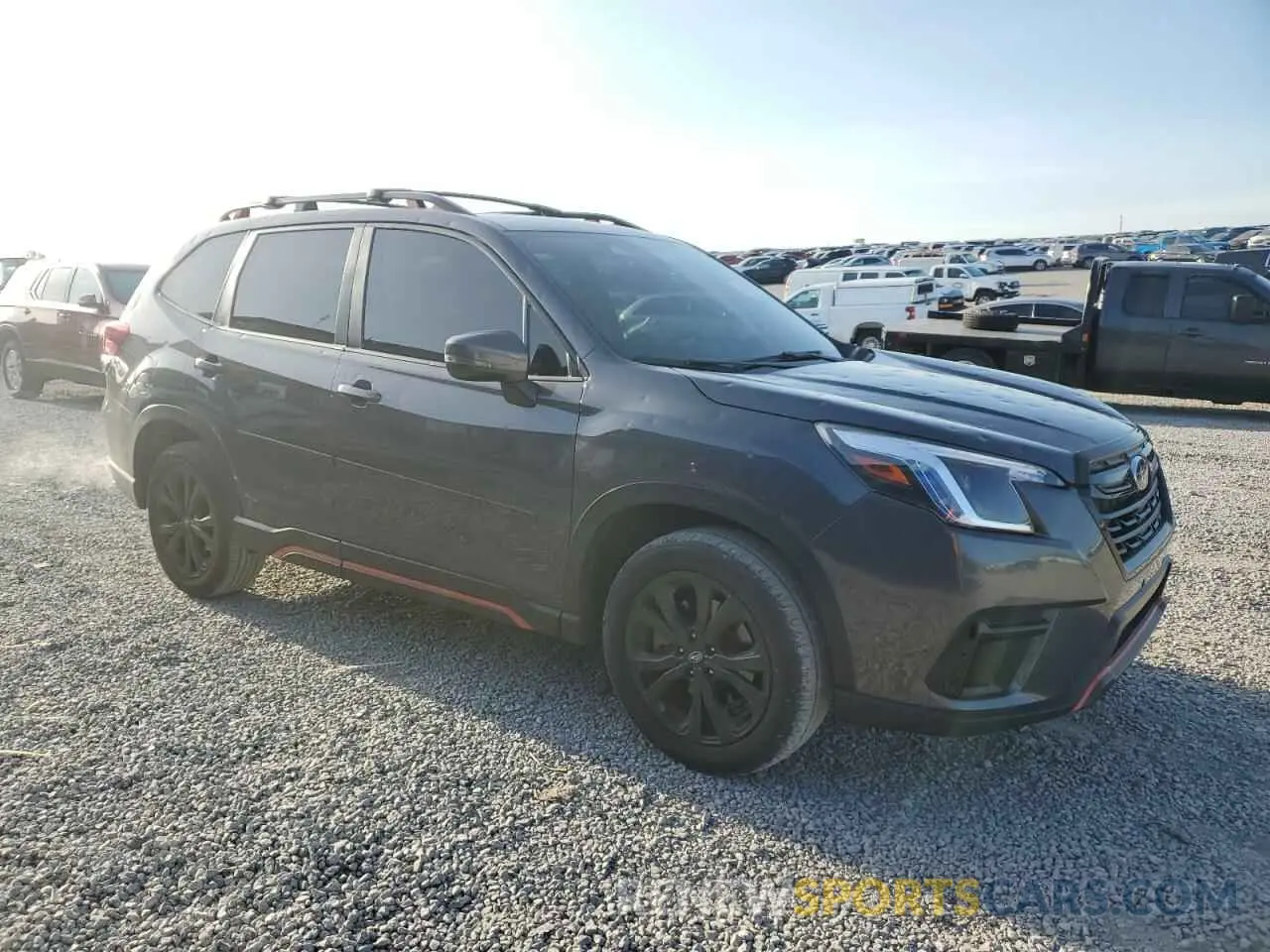 4 fotografías del automóvil dañado JF2SKAJC0PH426253 SUBARU FORESTER 2023
