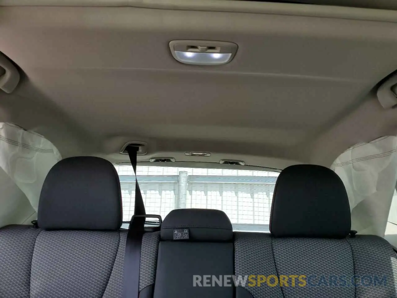 10 fotografías del automóvil dañado JF2SKAJC2PH400558 SUBARU FORESTER 2023