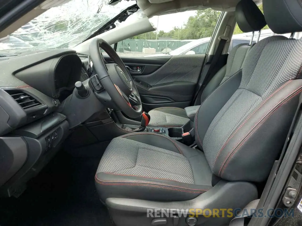 7 fotografías del automóvil dañado JF2SKAJC2PH400558 SUBARU FORESTER 2023