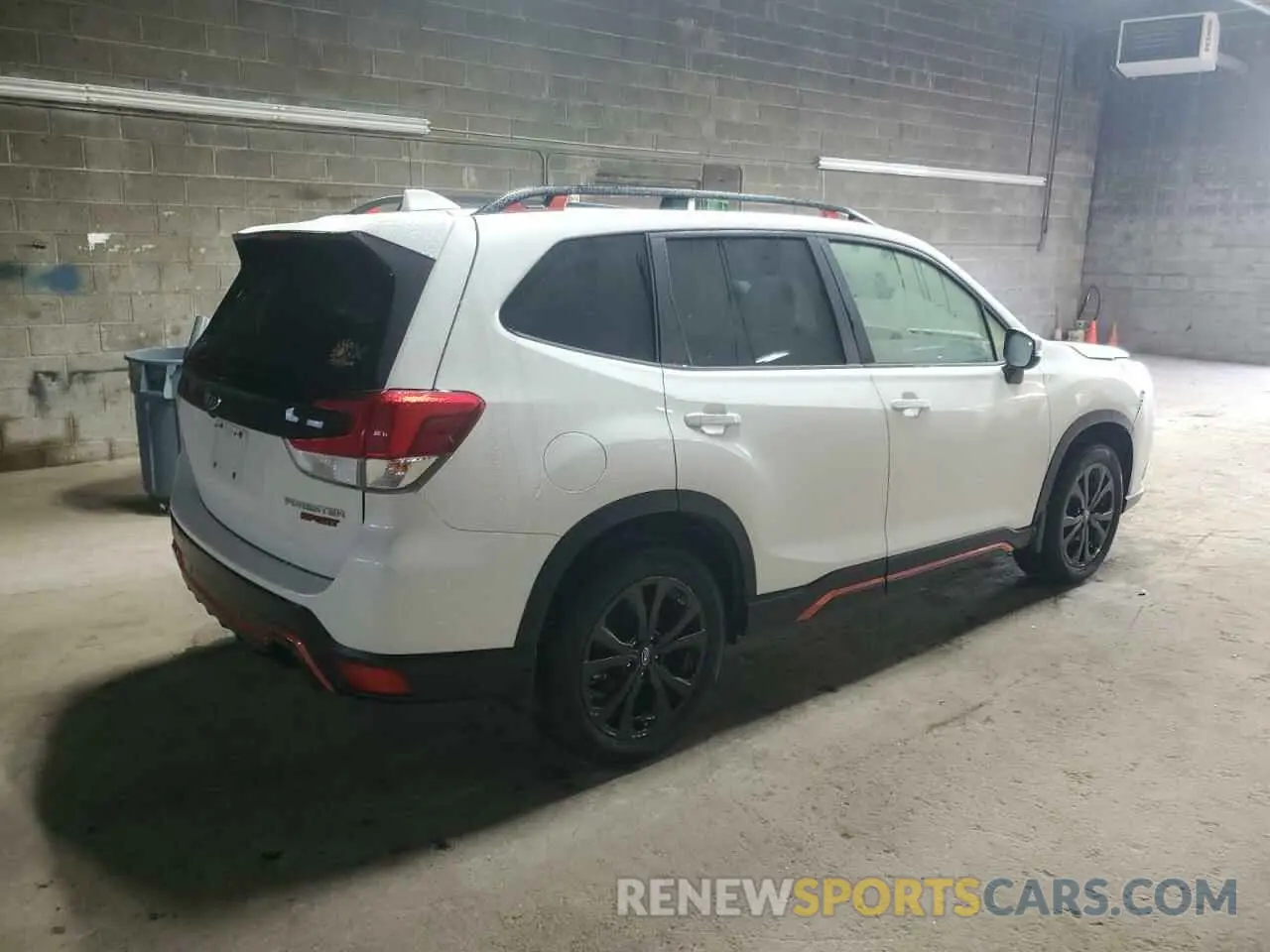 3 fotografías del automóvil dañado JF2SKAJC3PH528176 SUBARU FORESTER 2023