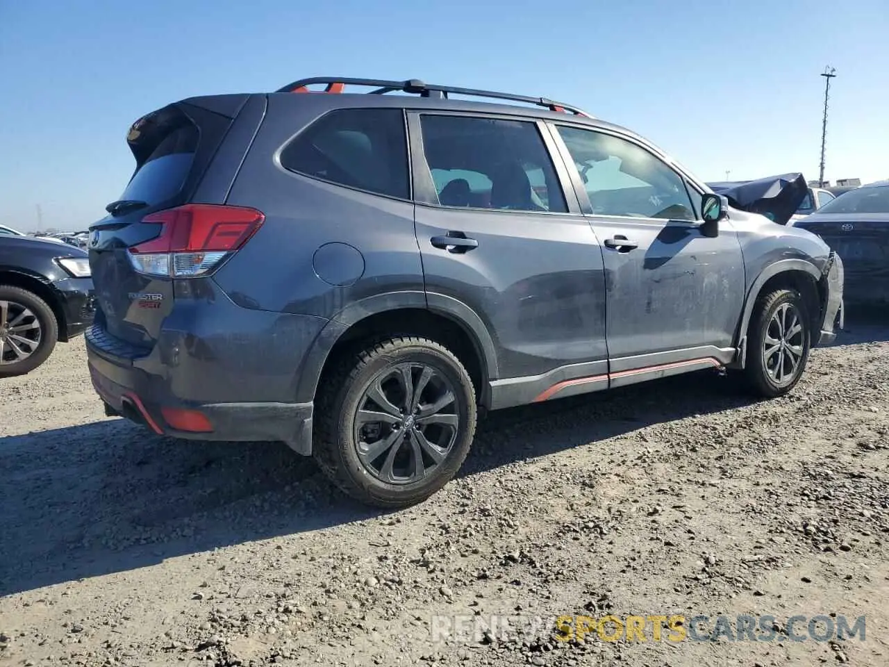 3 fotografías del automóvil dañado JF2SKAJC7PH466135 SUBARU FORESTER 2023