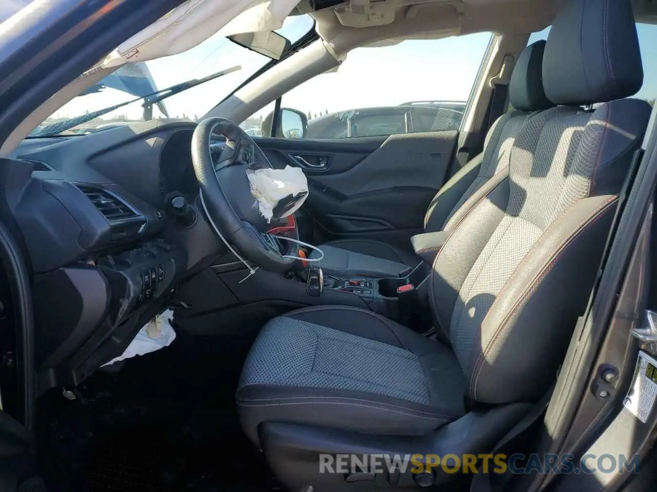 7 fotografías del automóvil dañado JF2SKAJC7PH466135 SUBARU FORESTER 2023