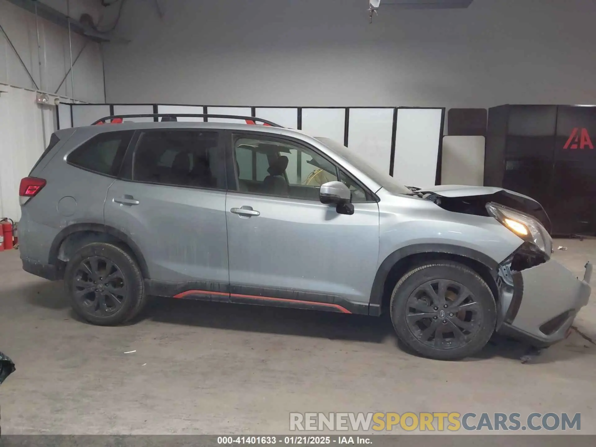 13 fotografías del automóvil dañado JF2SKAJC8PH498107 SUBARU FORESTER 2023