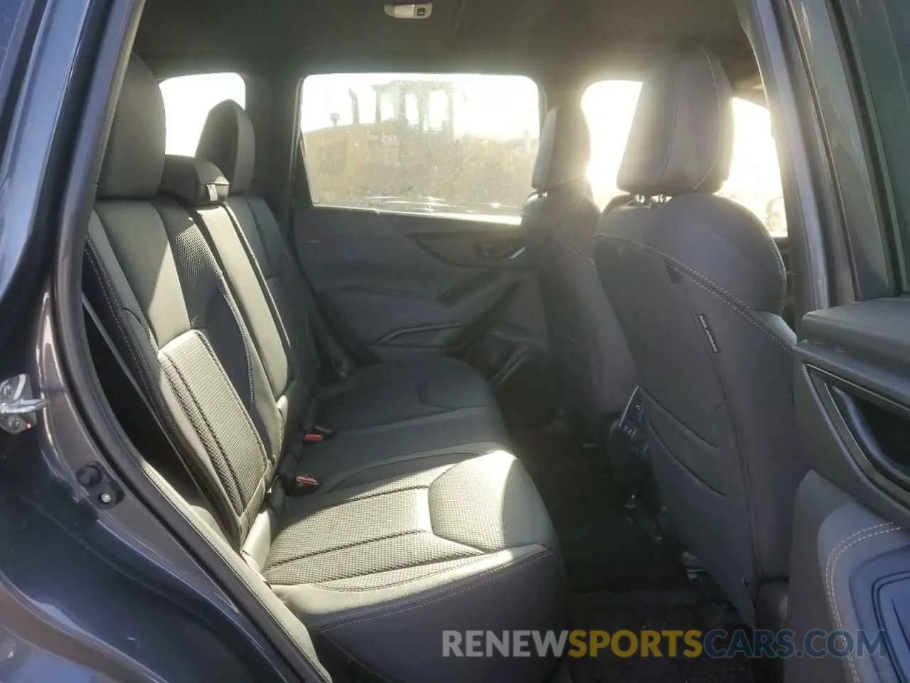 11 fotografías del automóvil dañado JF2SKALC9PH494581 SUBARU FORESTER 2023