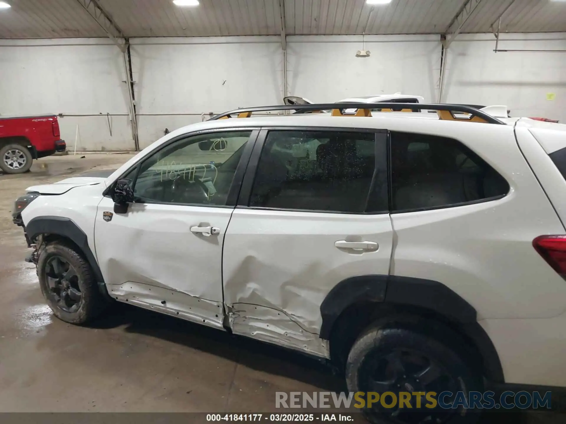 14 fotografías del automóvil dañado JF2SKAMC2PH470976 SUBARU FORESTER 2023