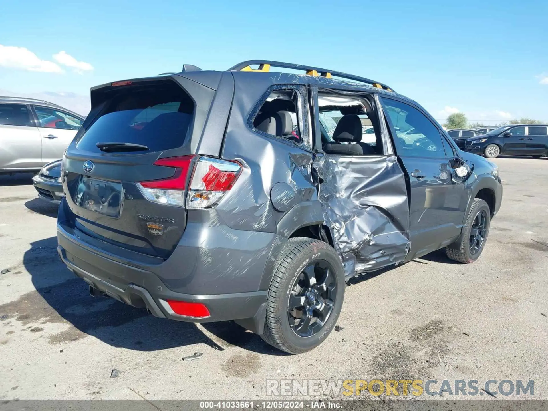 4 fotografías del automóvil dañado JF2SKAMC5PH502206 SUBARU FORESTER 2023