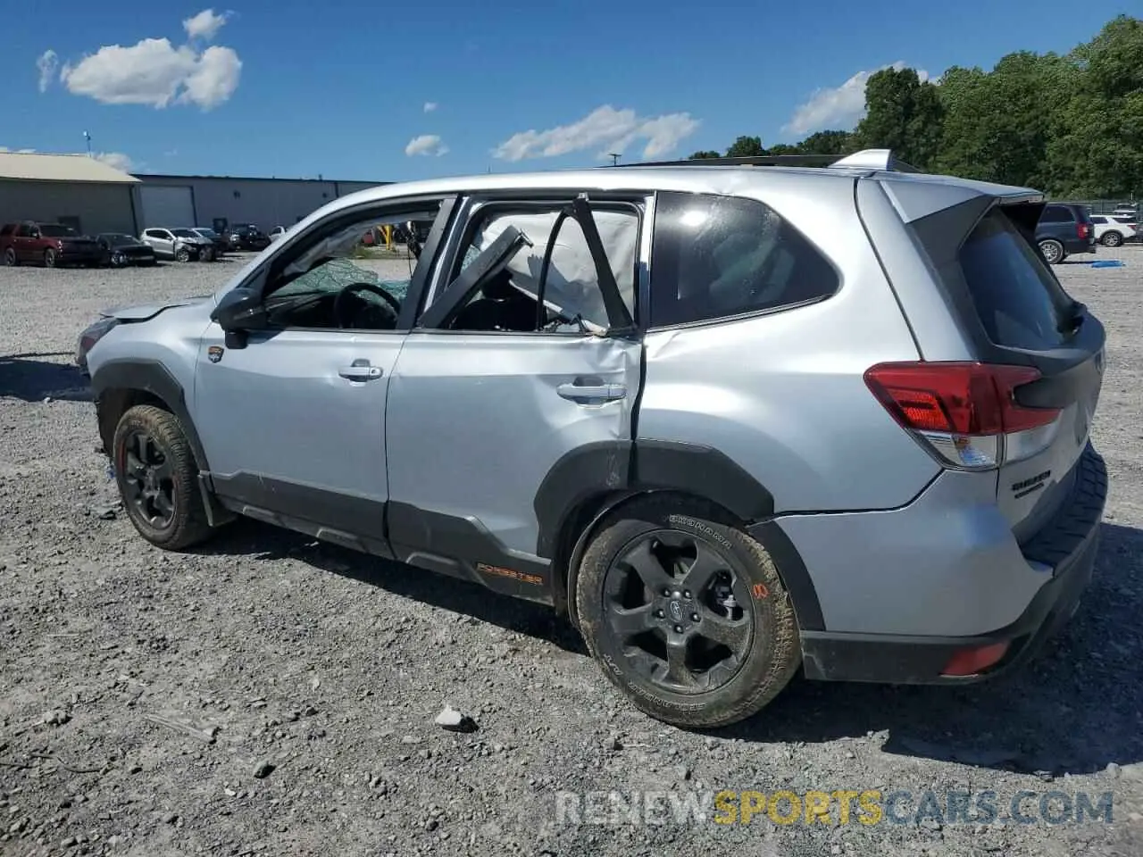 2 fotografías del automóvil dañado JF2SKAMC7PH539483 SUBARU FORESTER 2023
