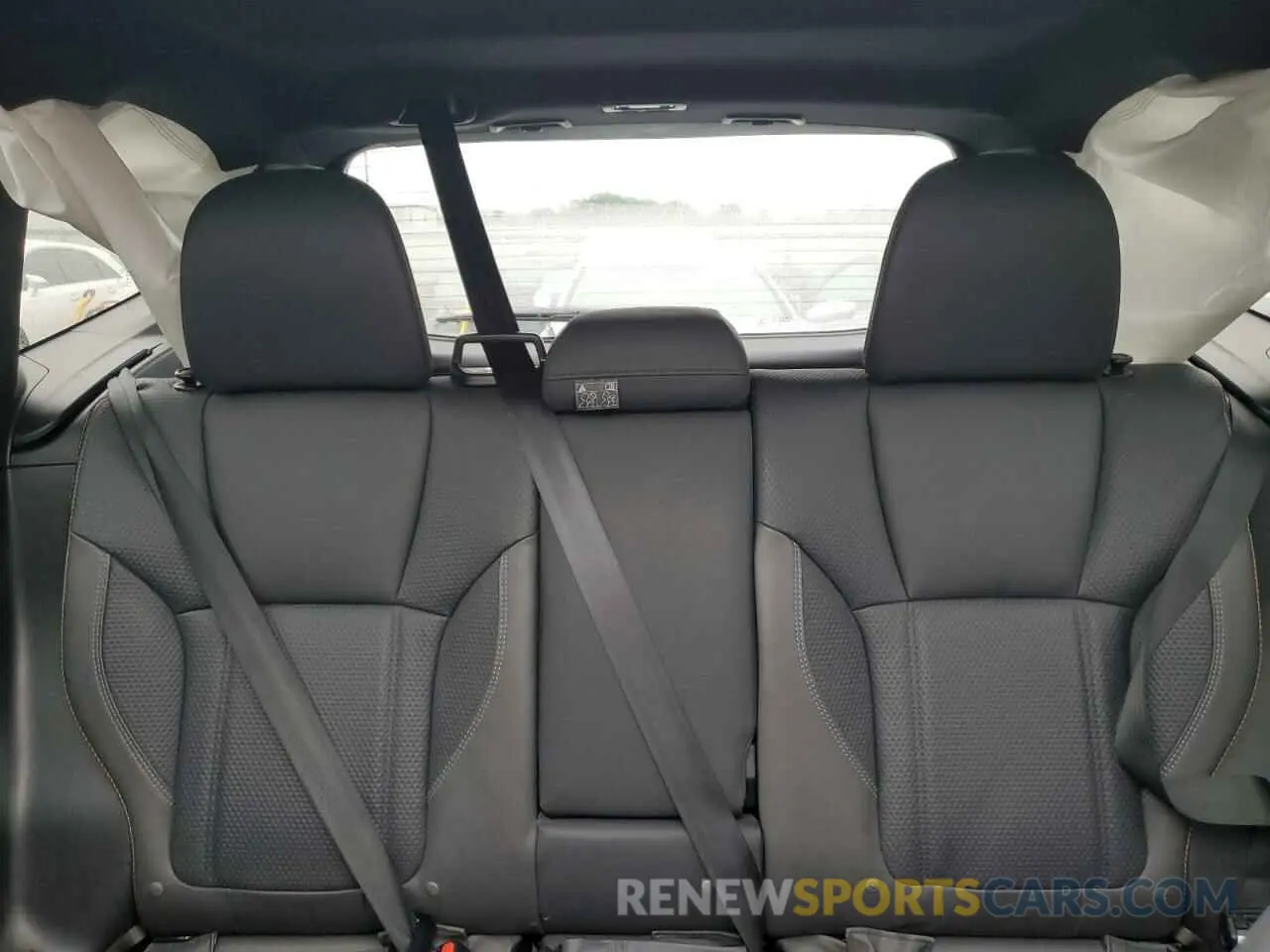 10 fotografías del automóvil dañado JF2SKAMC8PH436041 SUBARU FORESTER 2023