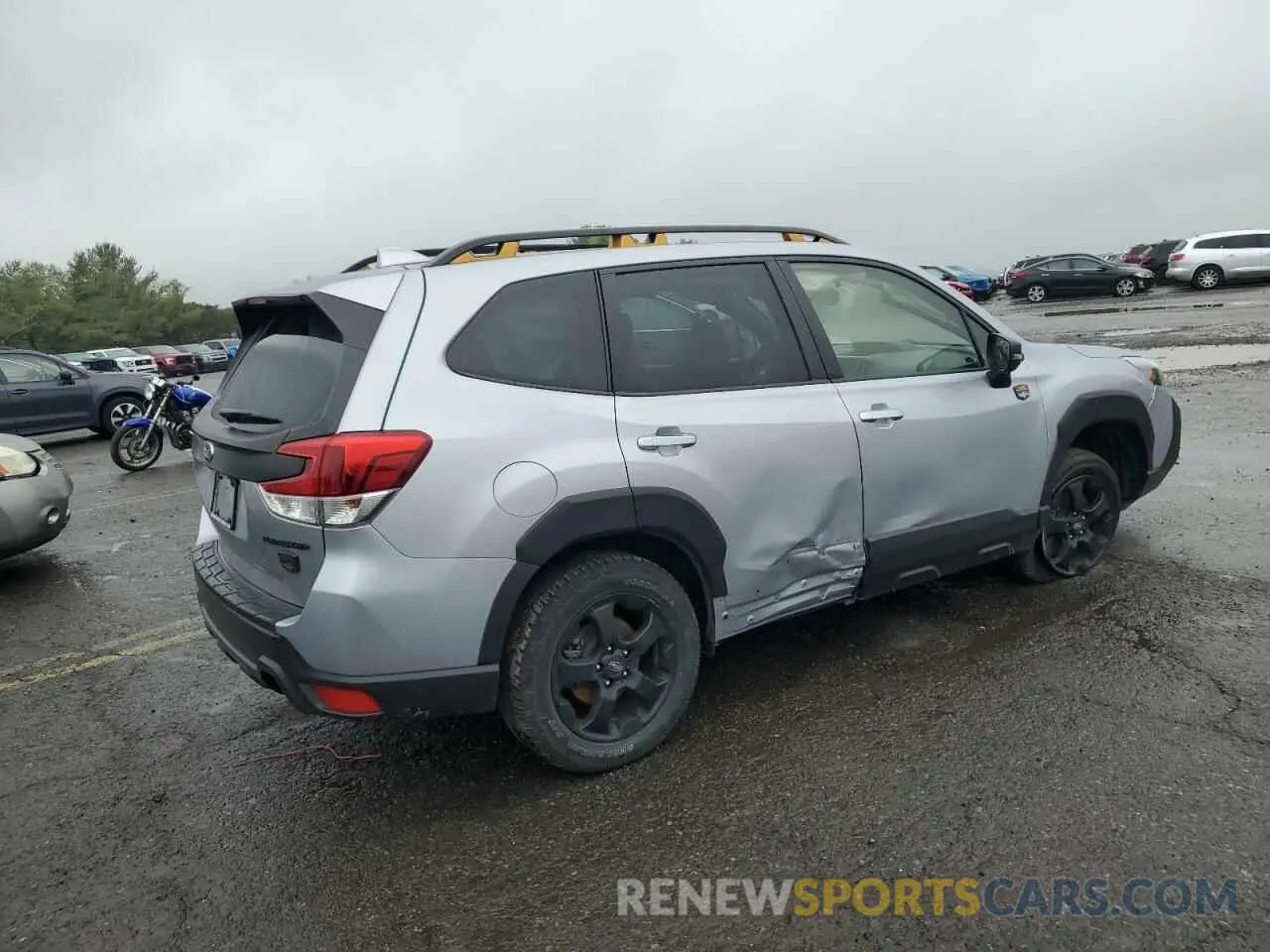 3 fotografías del automóvil dañado JF2SKAMC8PH436041 SUBARU FORESTER 2023