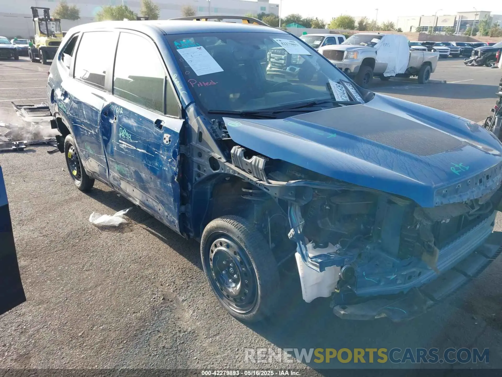 6 fotografías del automóvil dañado JF2SKAMC8PH474675 SUBARU FORESTER 2023