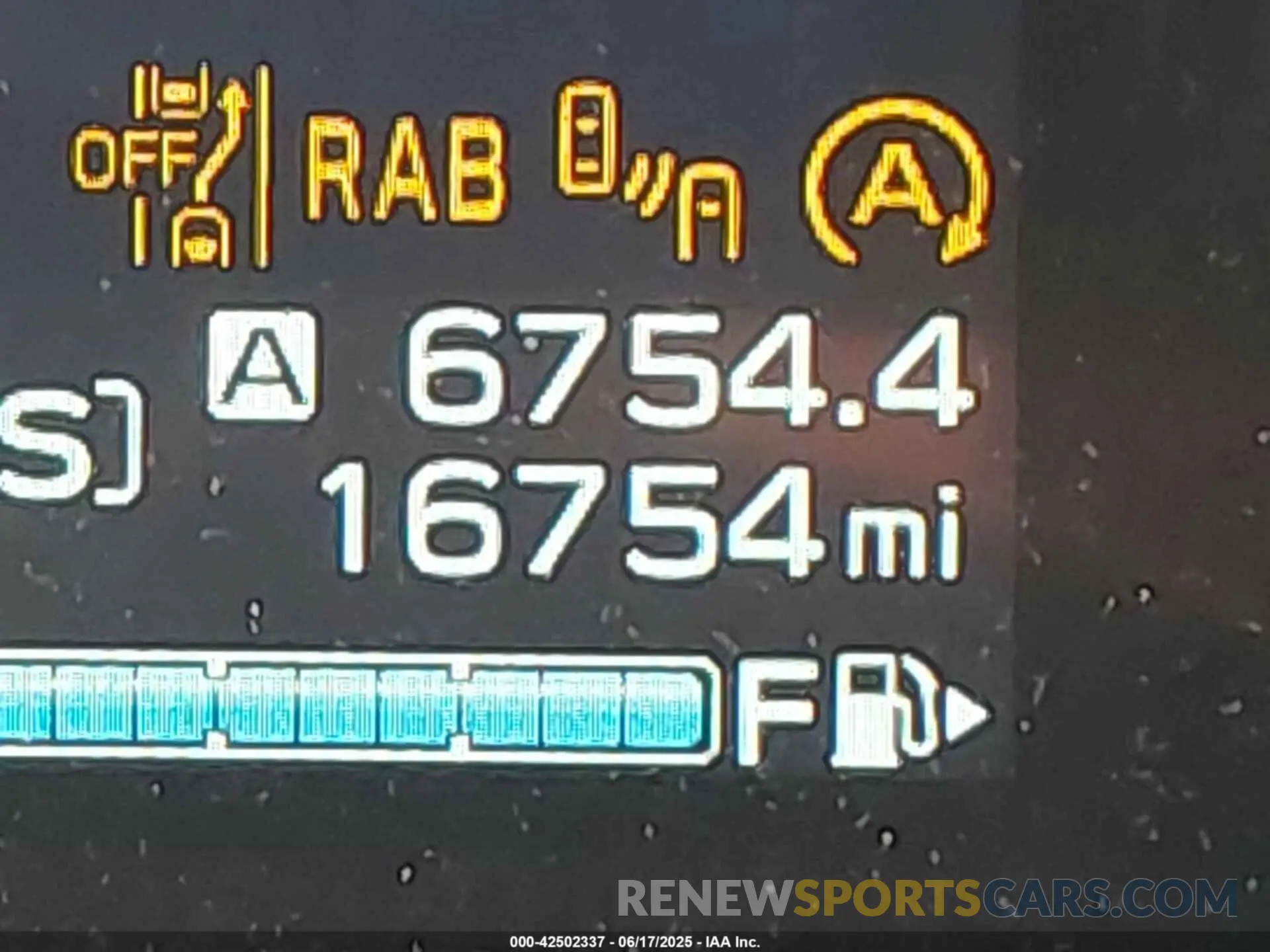 15 fotografías del automóvil dañado JF2SKAPC0PH517420 SUBARU FORESTER 2023