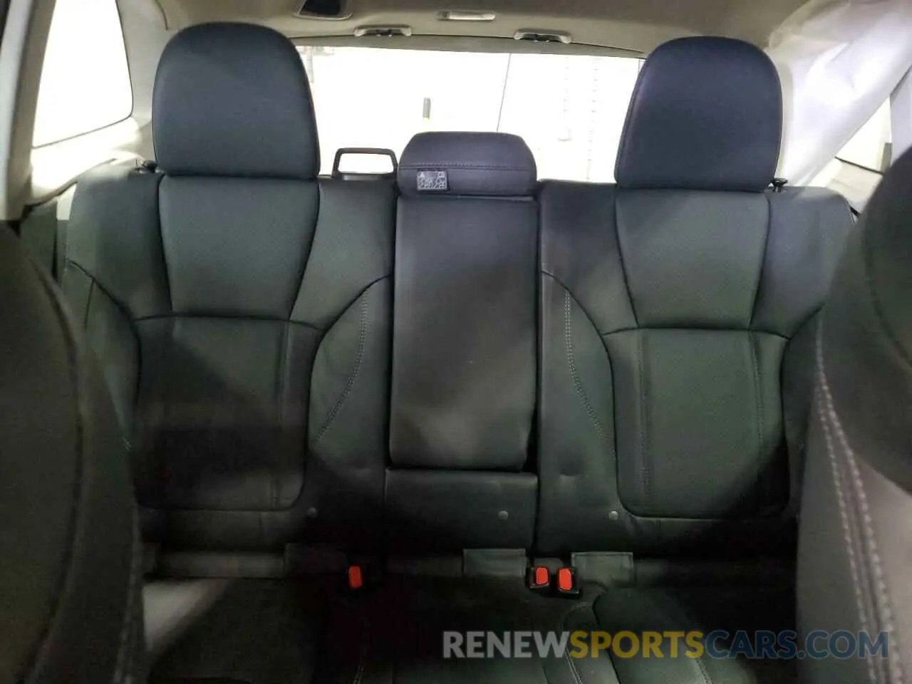 10 fotografías del automóvil dañado JF2SKAPC3PH404609 SUBARU FORESTER 2023