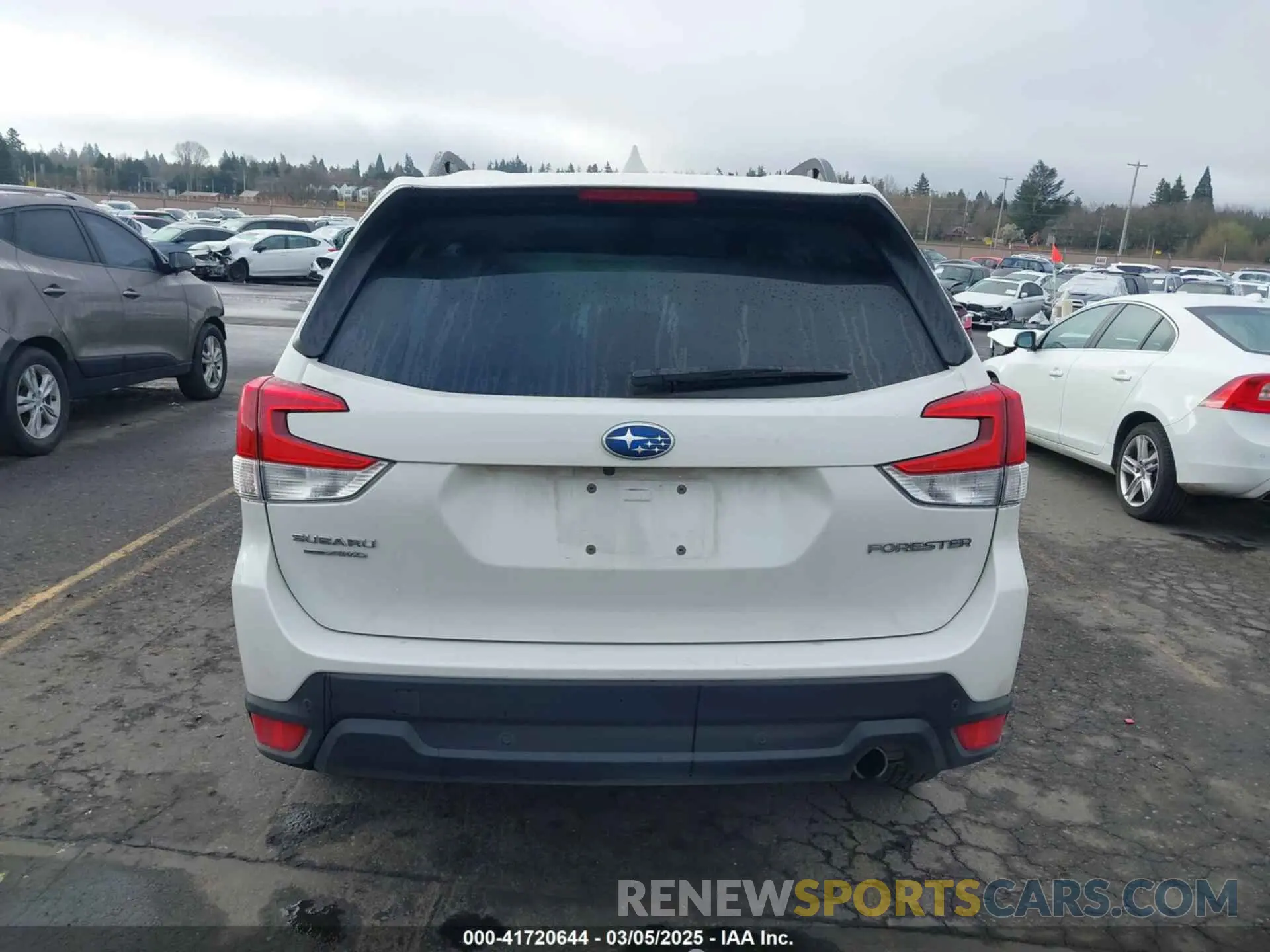 16 fotografías del automóvil dañado JF2SKAPCXPH521216 SUBARU FORESTER 2023