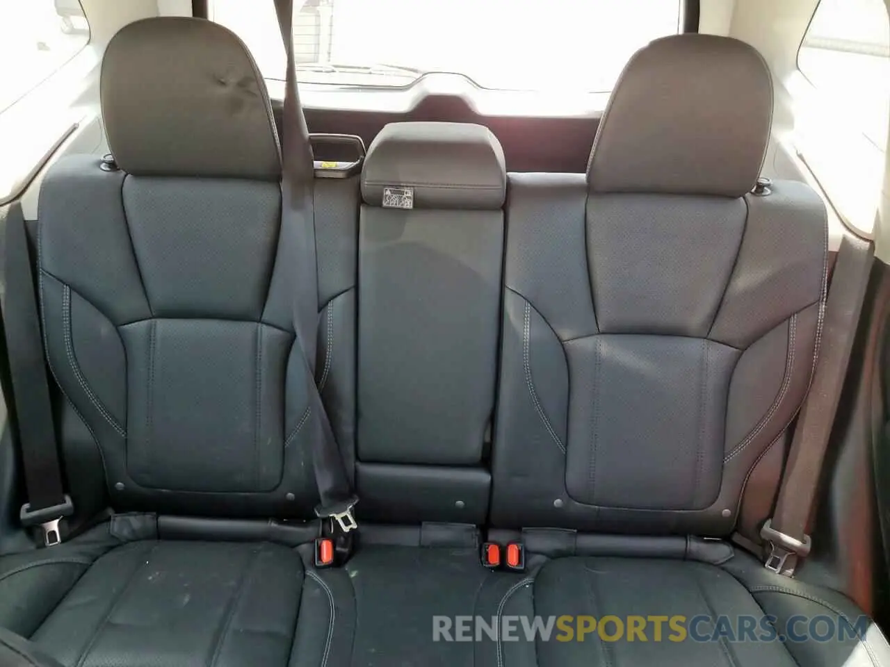 10 fotografías del automóvil dañado JF2SKARC2PH403559 SUBARU FORESTER 2023