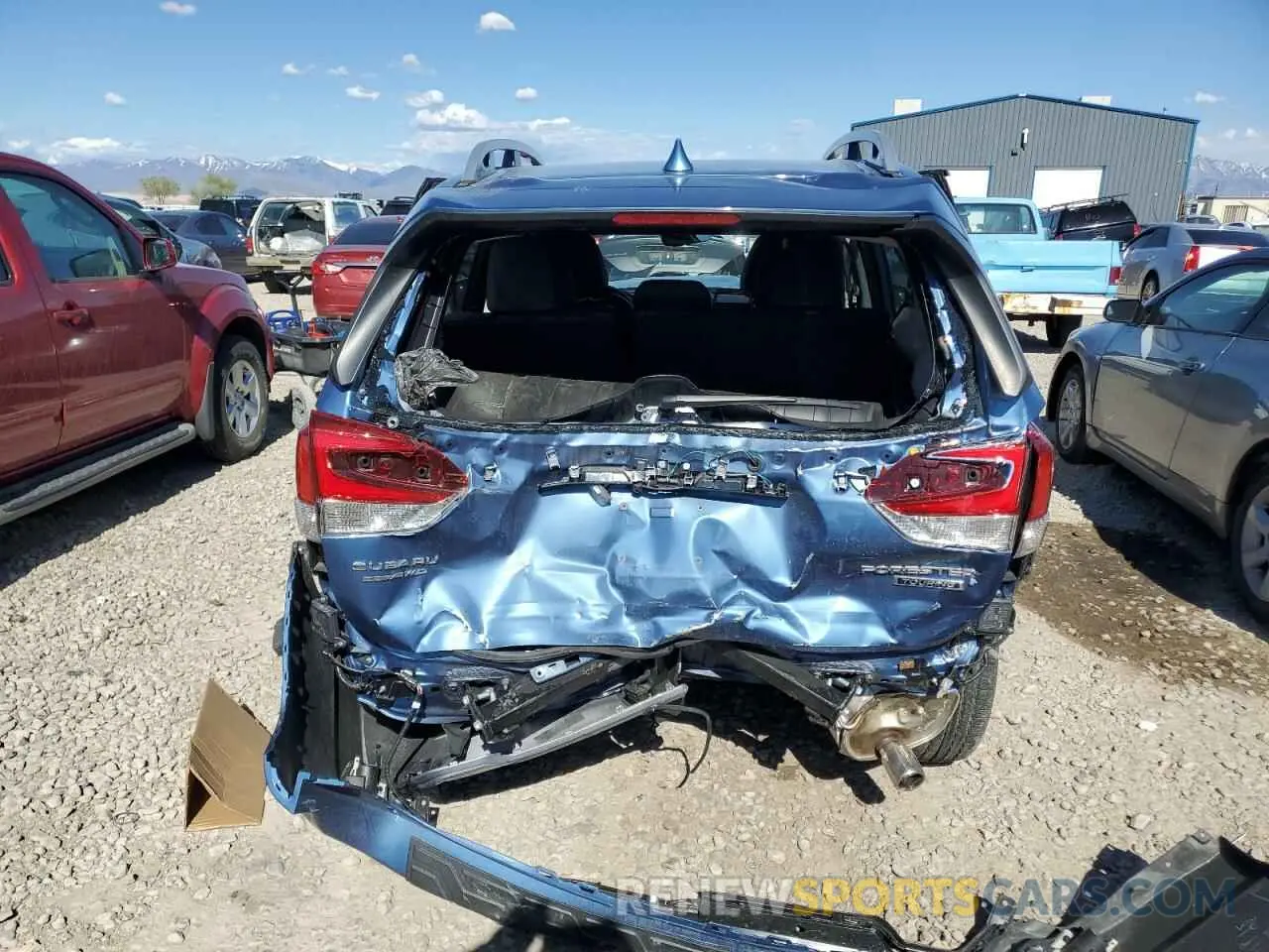 6 fotografías del automóvil dañado JF2SKARC3PH501676 SUBARU FORESTER 2023
