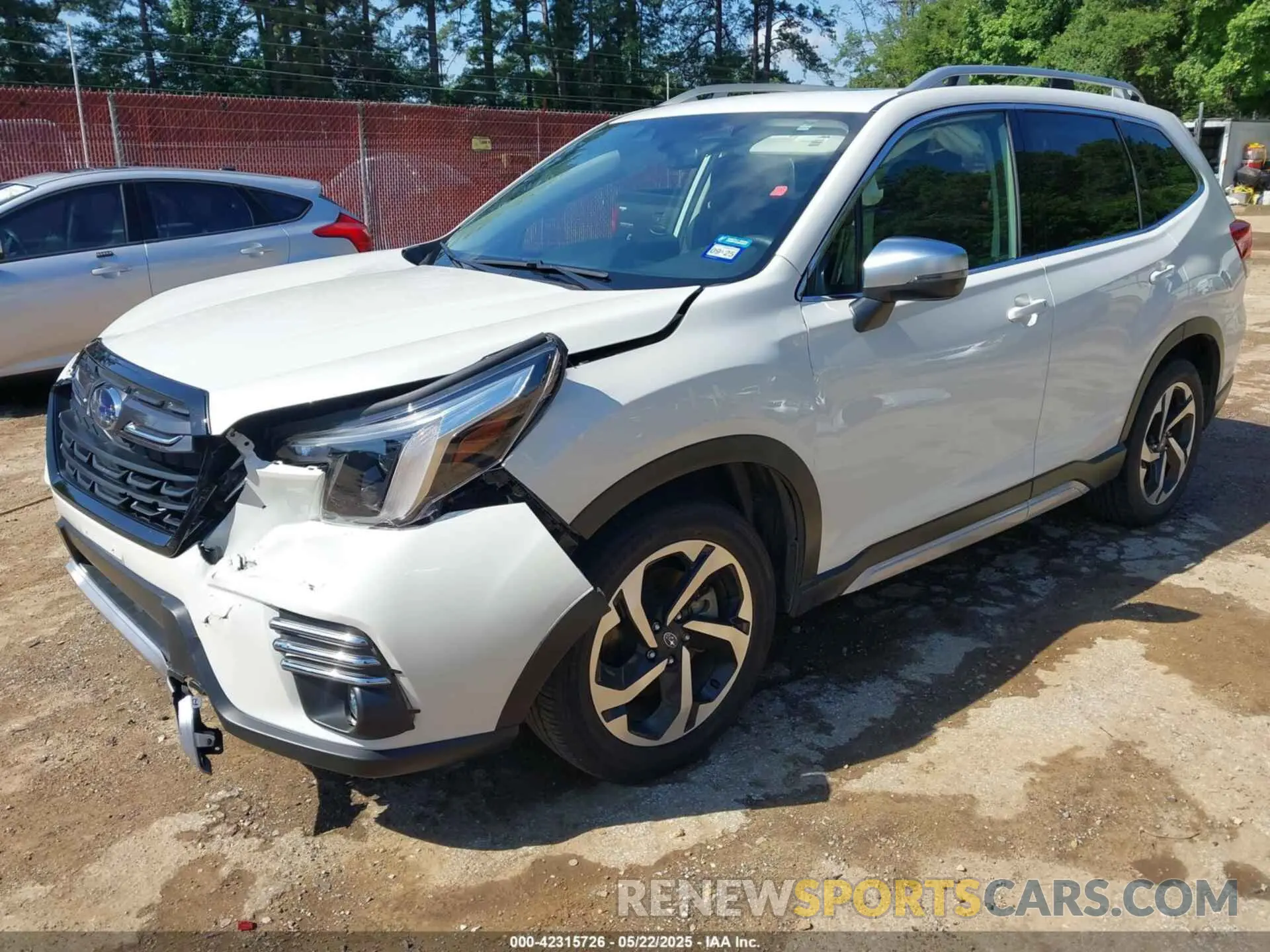 2 fotografías del automóvil dañado JF2SKARC3PH525847 SUBARU FORESTER 2023