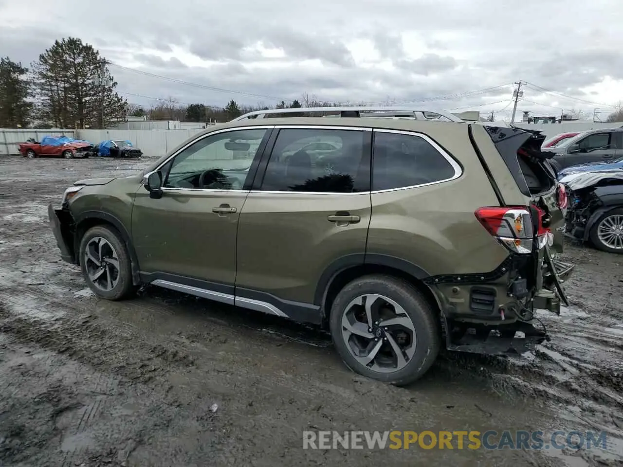 2 fotografías del automóvil dañado JF2SKARC3PH536539 SUBARU FORESTER 2023