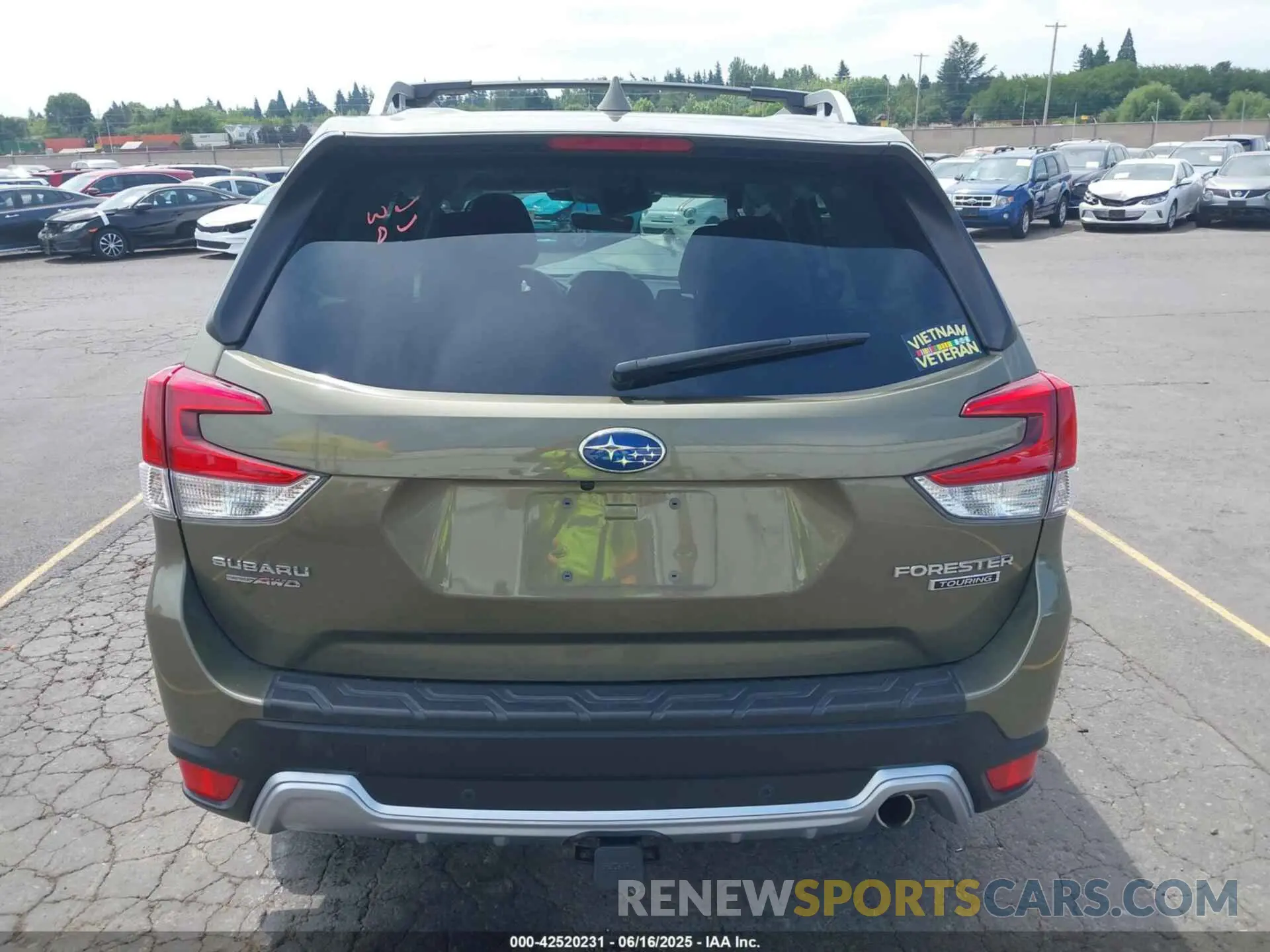 15 fotografías del automóvil dañado JF2SKARC6PH450674 SUBARU FORESTER 2023