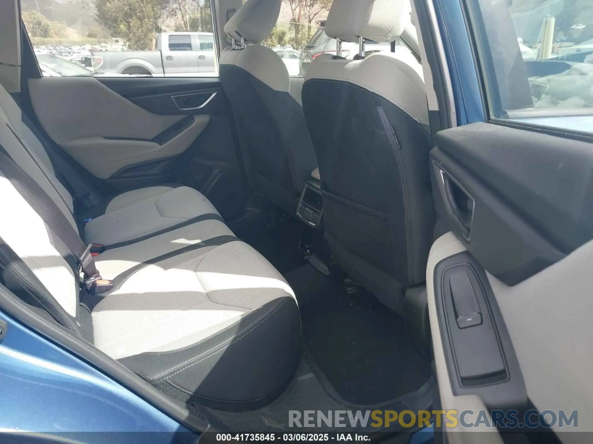 8 fotografías del automóvil dañado JF2SKAAC3RH493948 SUBARU FORESTER 2024