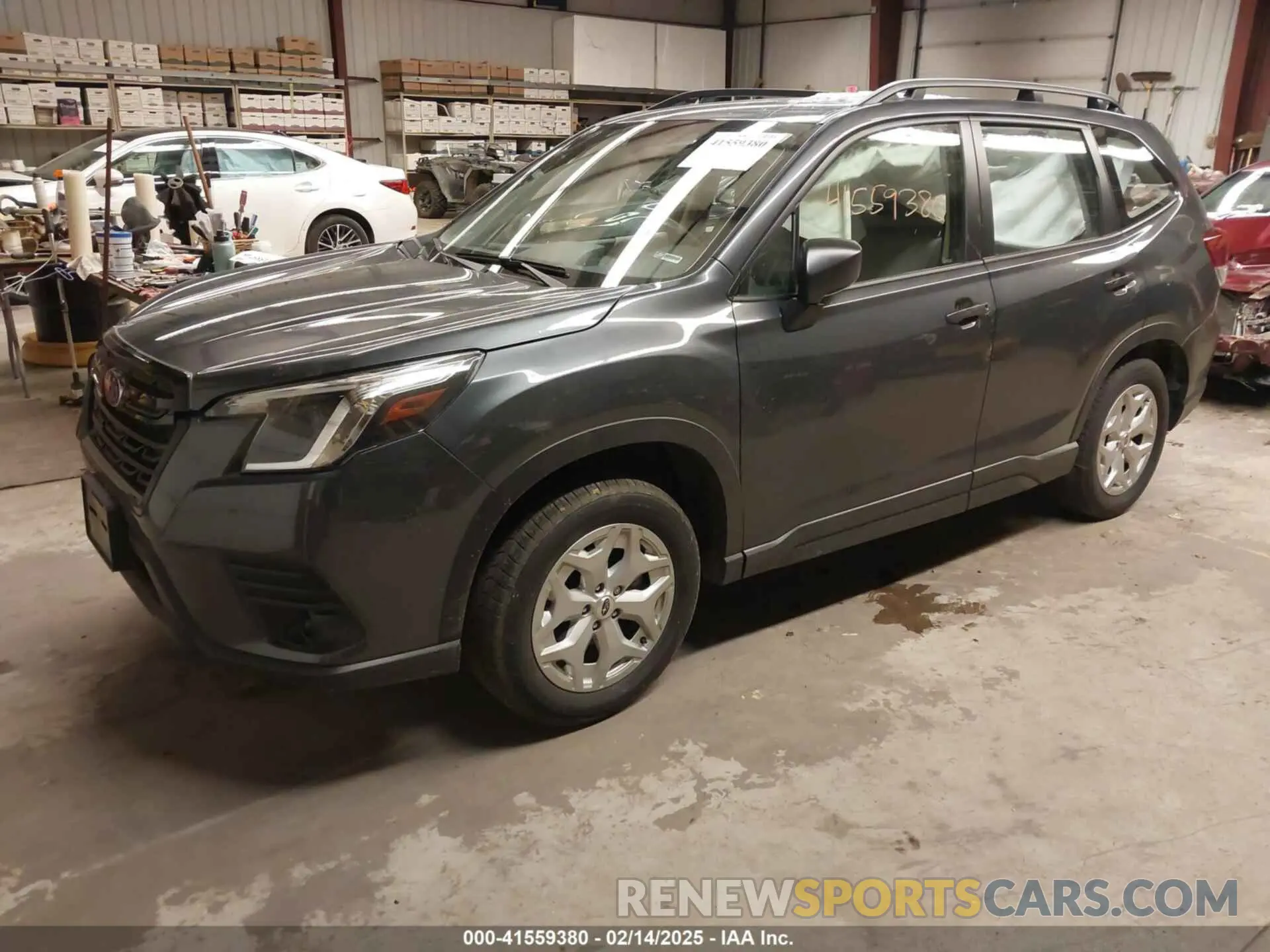 2 fotografías del automóvil dañado JF2SKABC1RH508350 SUBARU FORESTER 2024