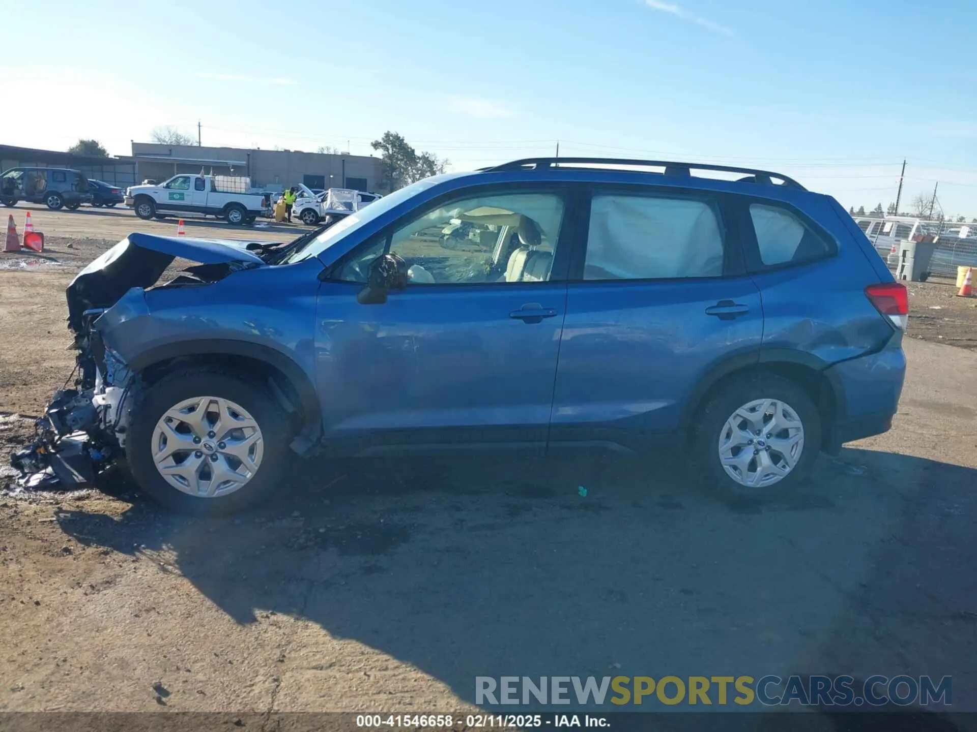 15 fotografías del automóvil dañado JF2SKABC2RH472927 SUBARU FORESTER 2024