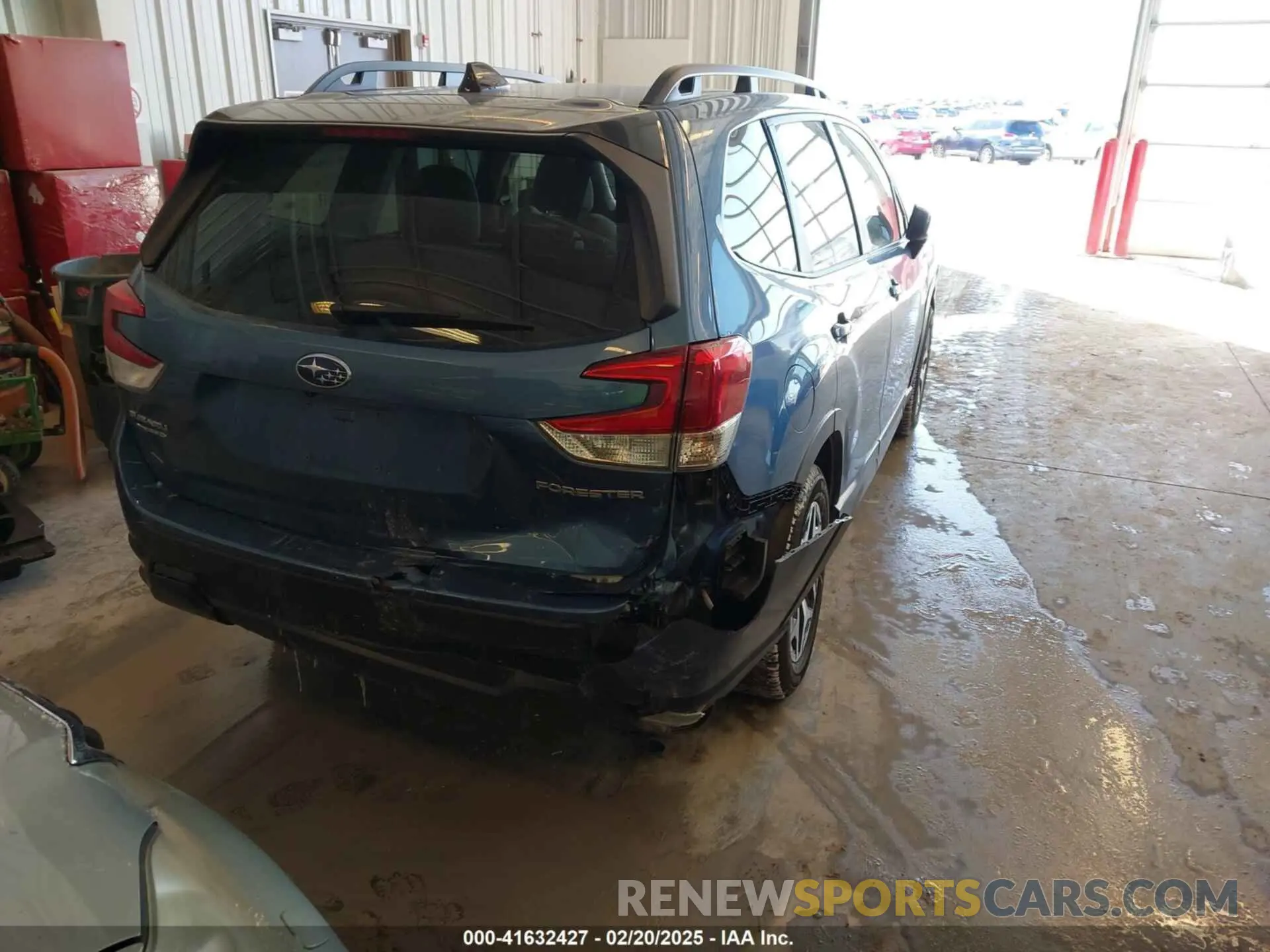 4 fotografías del automóvil dañado JF2SKACC3RH434783 SUBARU FORESTER 2024