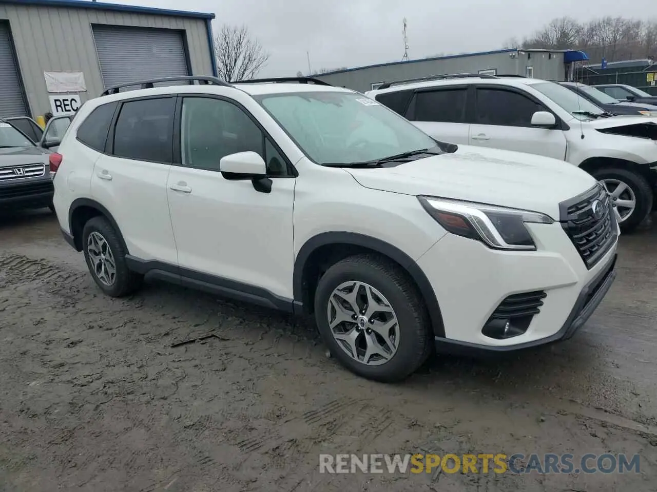 4 fotografías del automóvil dañado JF2SKACC5RH497139 SUBARU FORESTER 2024