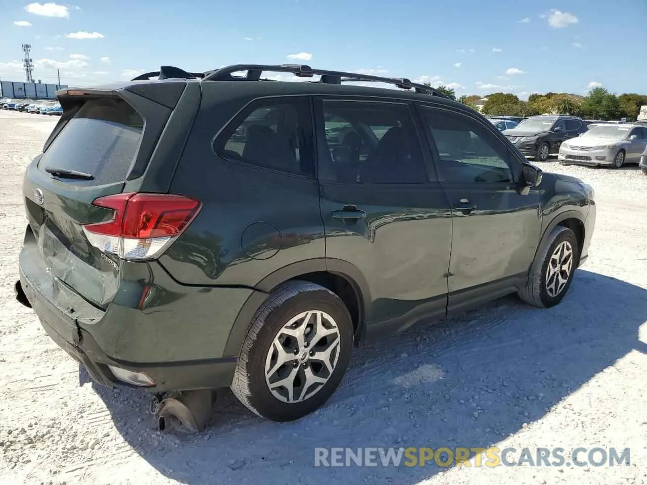 3 fotografías del automóvil dañado JF2SKADC1RH514310 SUBARU FORESTER 2024