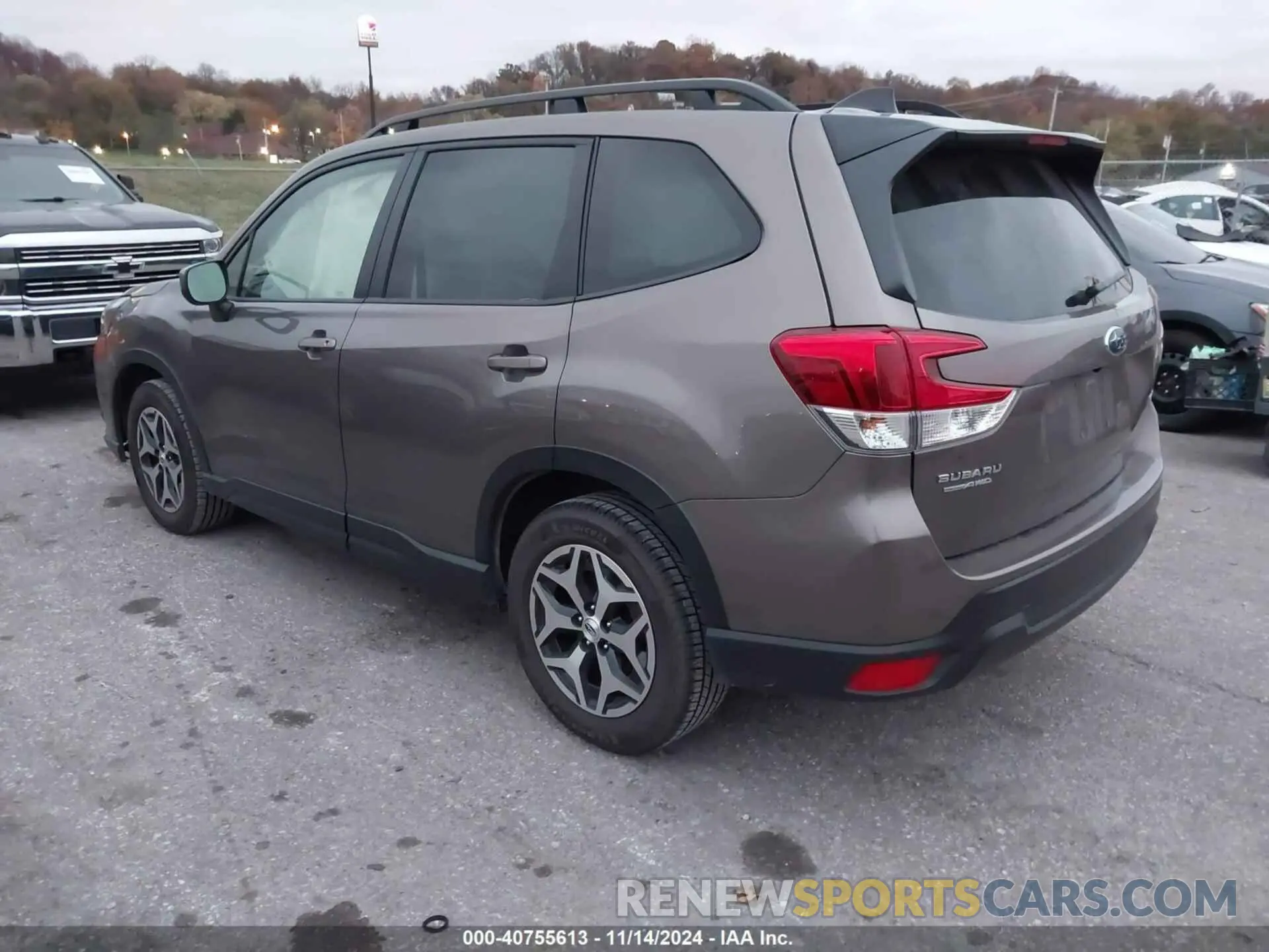 3 fotografías del automóvil dañado JF2SKADC2RH426530 SUBARU FORESTER 2024