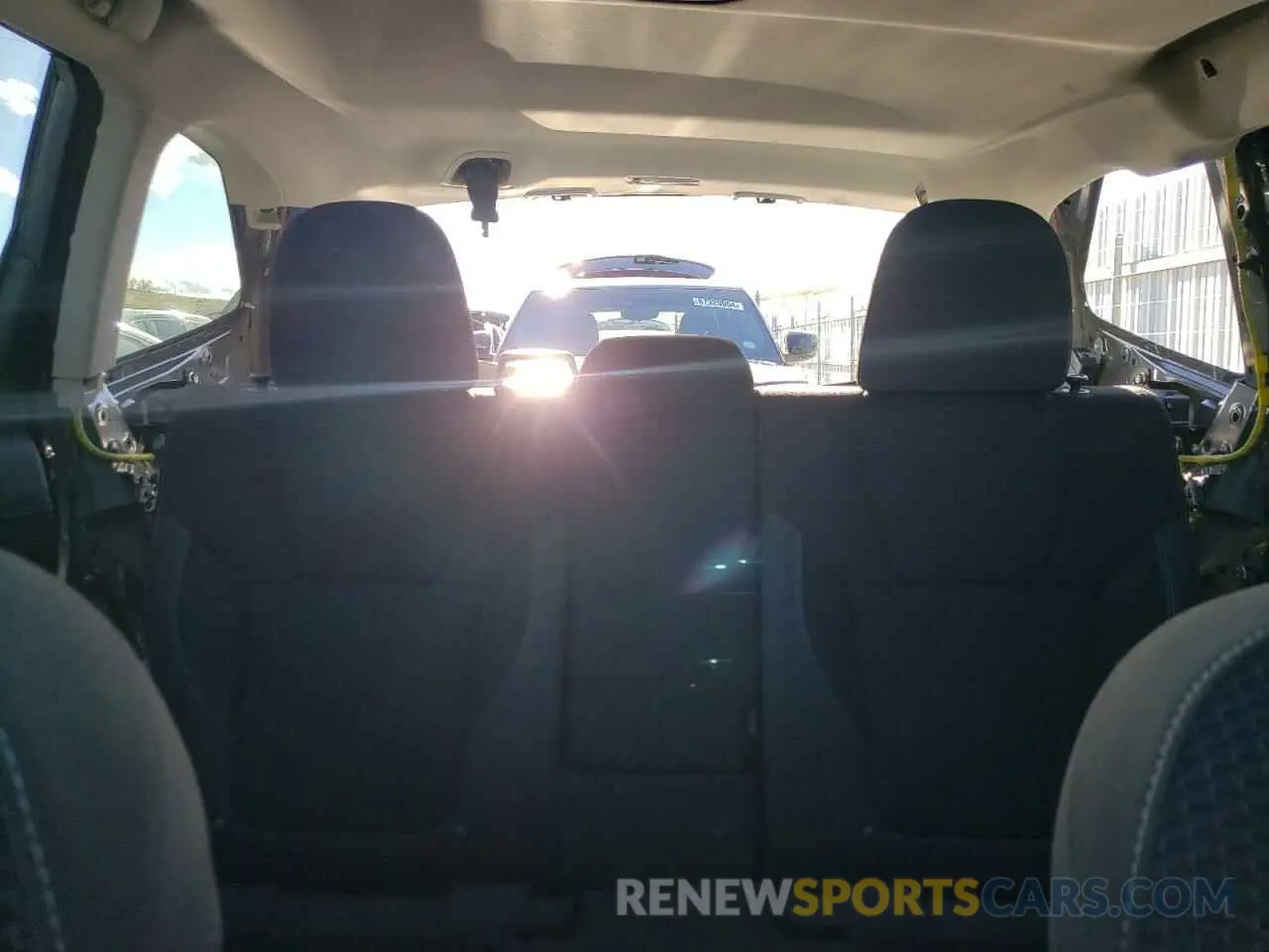 10 fotografías del automóvil dañado JF2SKADC4RH462588 SUBARU FORESTER 2024