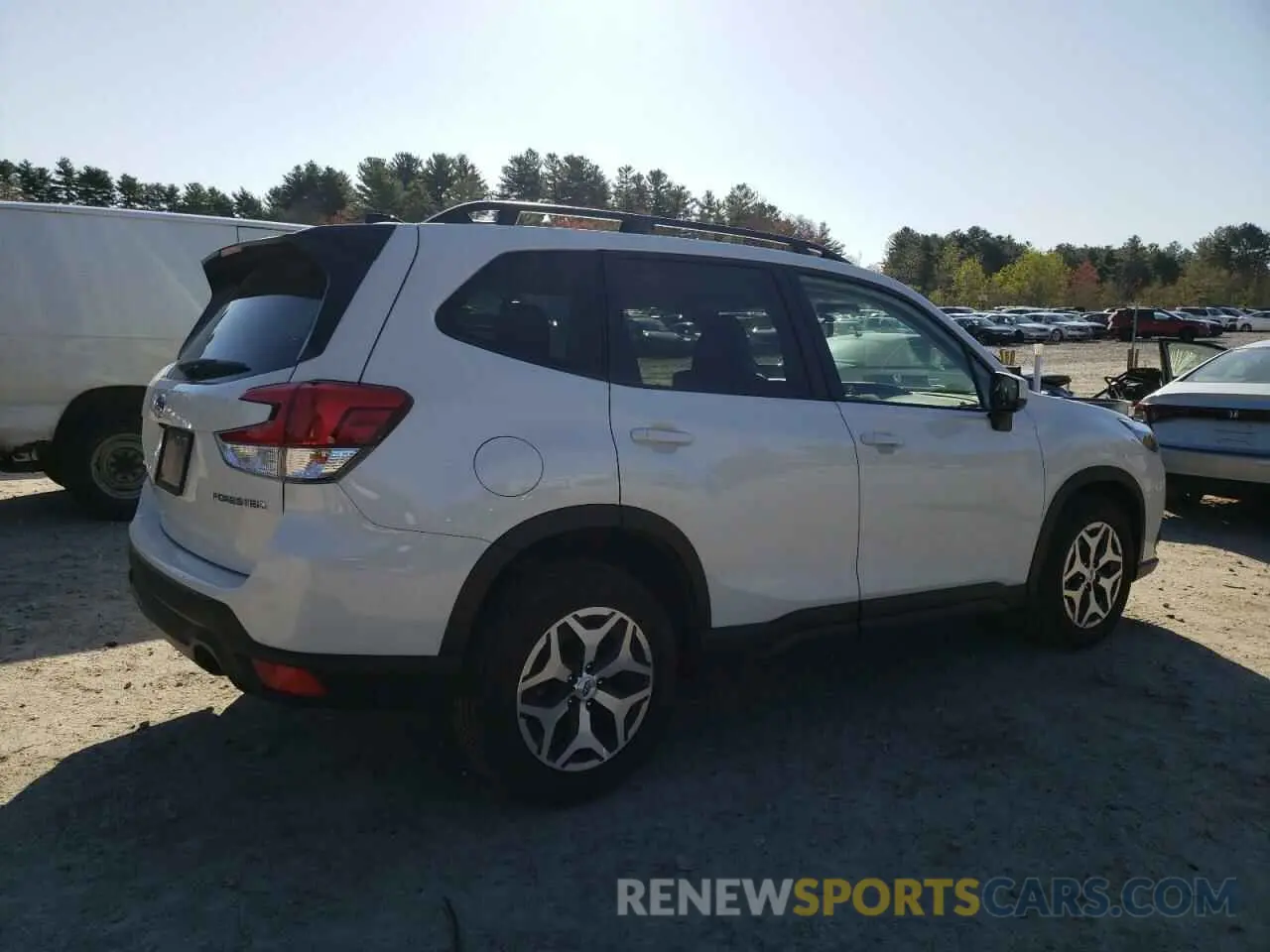 3 fotografías del automóvil dañado JF2SKADC4RH481660 SUBARU FORESTER 2024