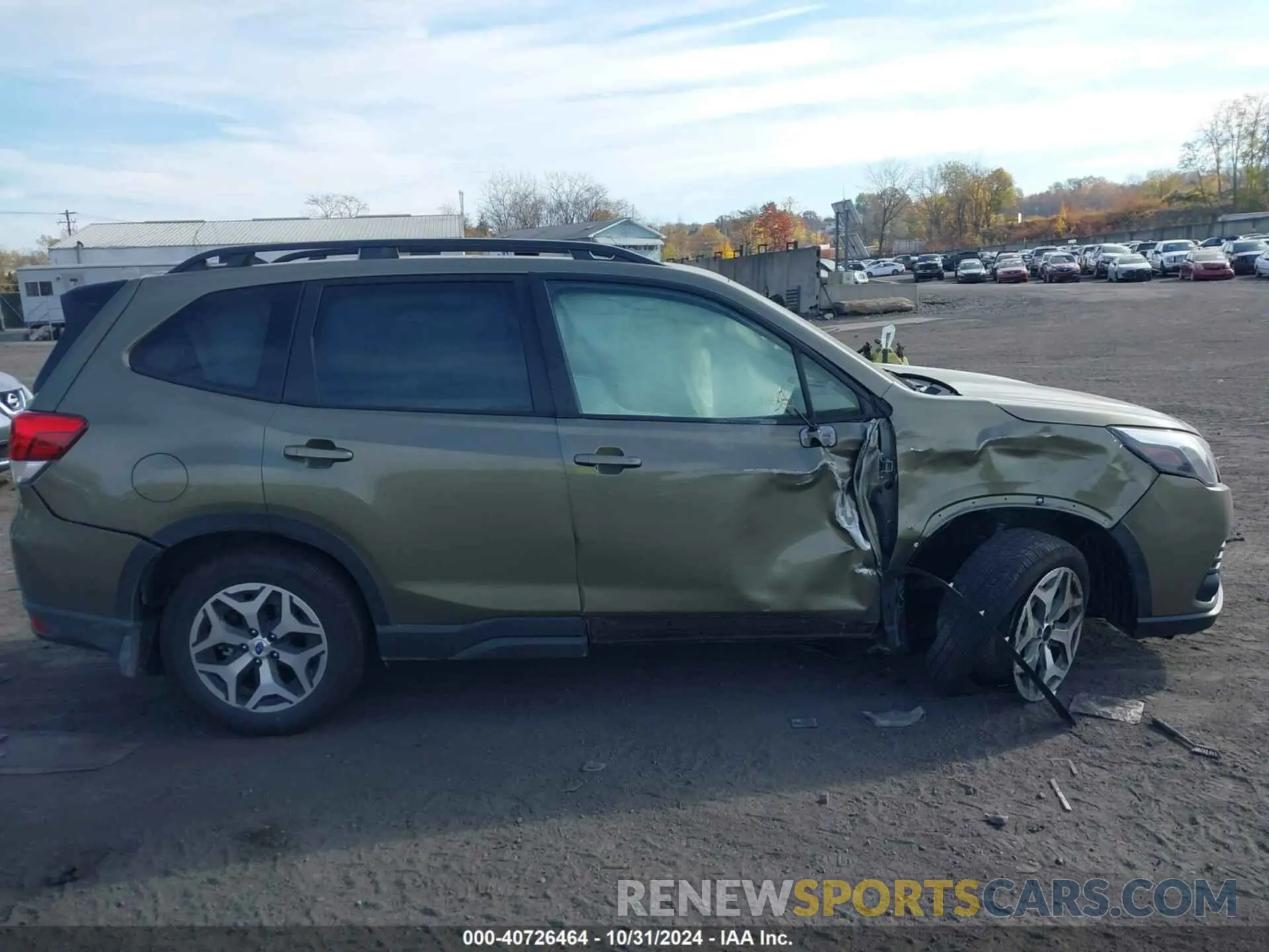 13 fotografías del automóvil dañado JF2SKADC4RH501101 SUBARU FORESTER 2024