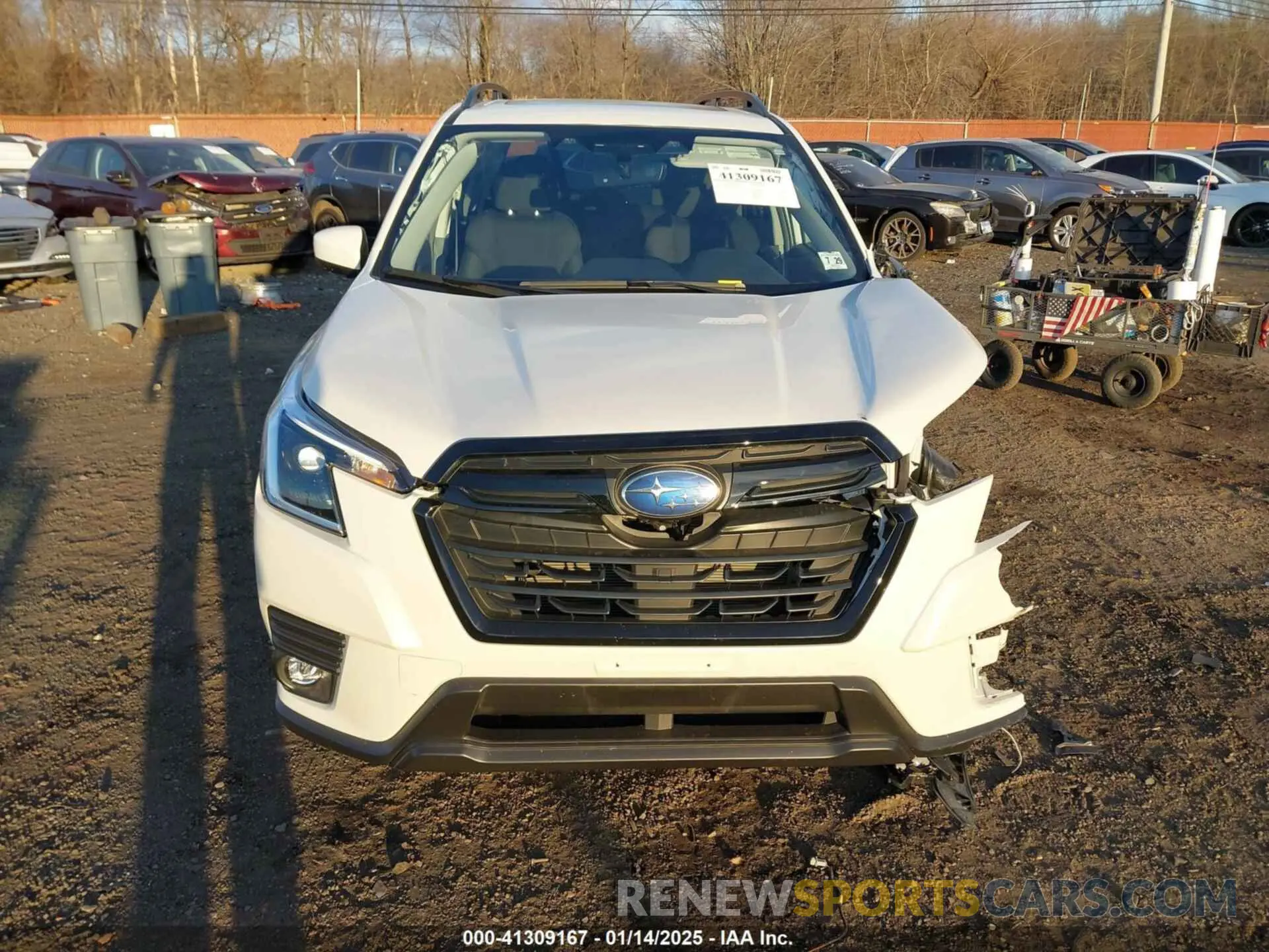 12 fotografías del automóvil dañado JF2SKADC5RH437618 SUBARU FORESTER 2024