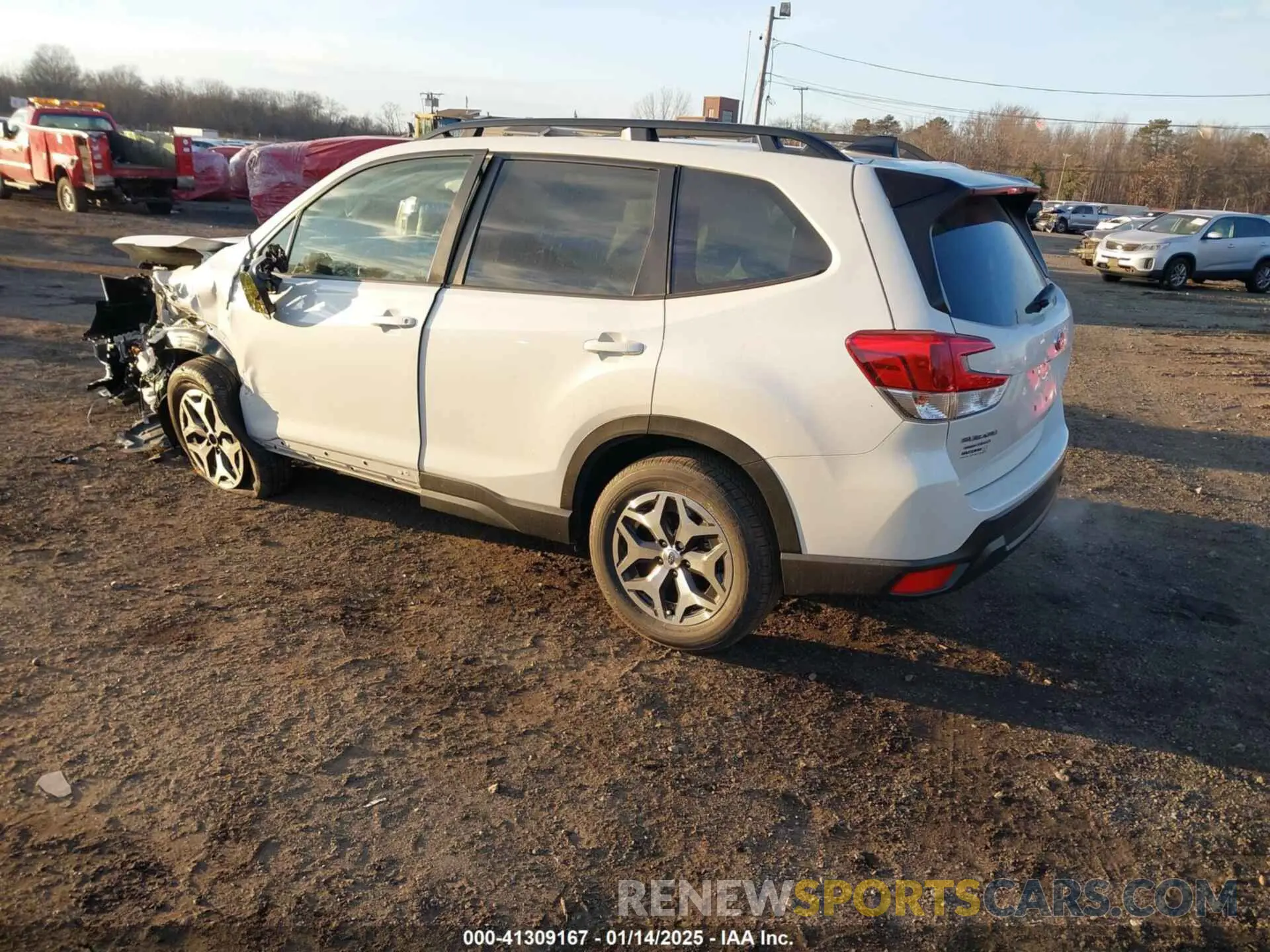 3 fotografías del automóvil dañado JF2SKADC5RH437618 SUBARU FORESTER 2024