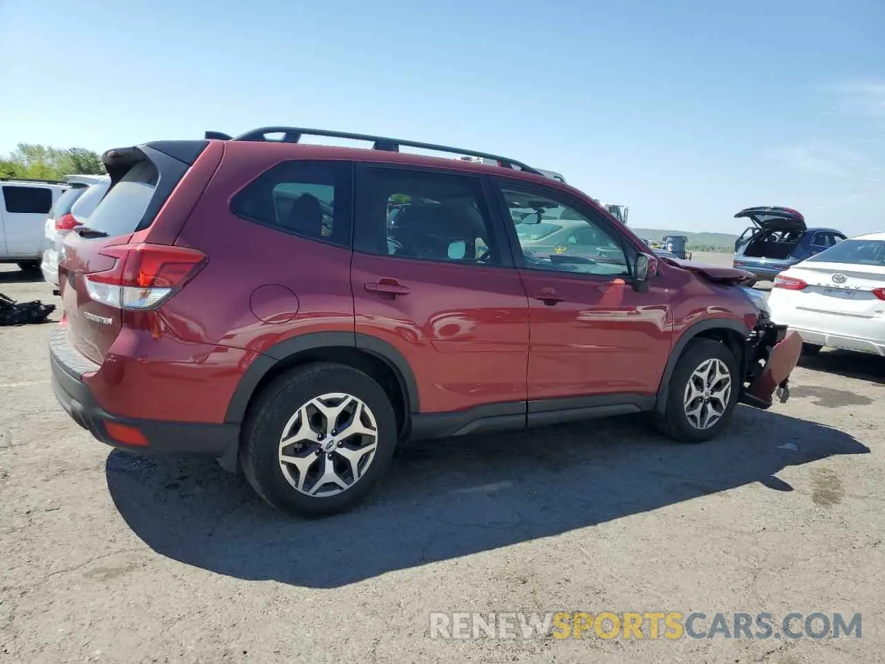 3 fotografías del automóvil dañado JF2SKADC7RH404099 SUBARU FORESTER 2024
