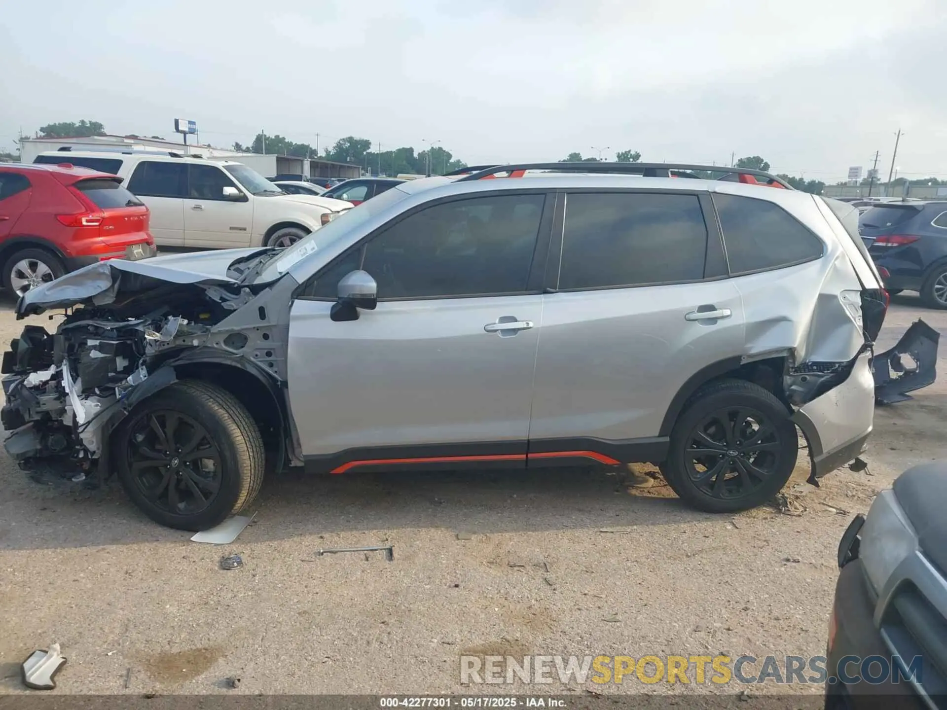 15 fotografías del automóvil dañado JF2SKAGC1RH404126 SUBARU FORESTER 2024