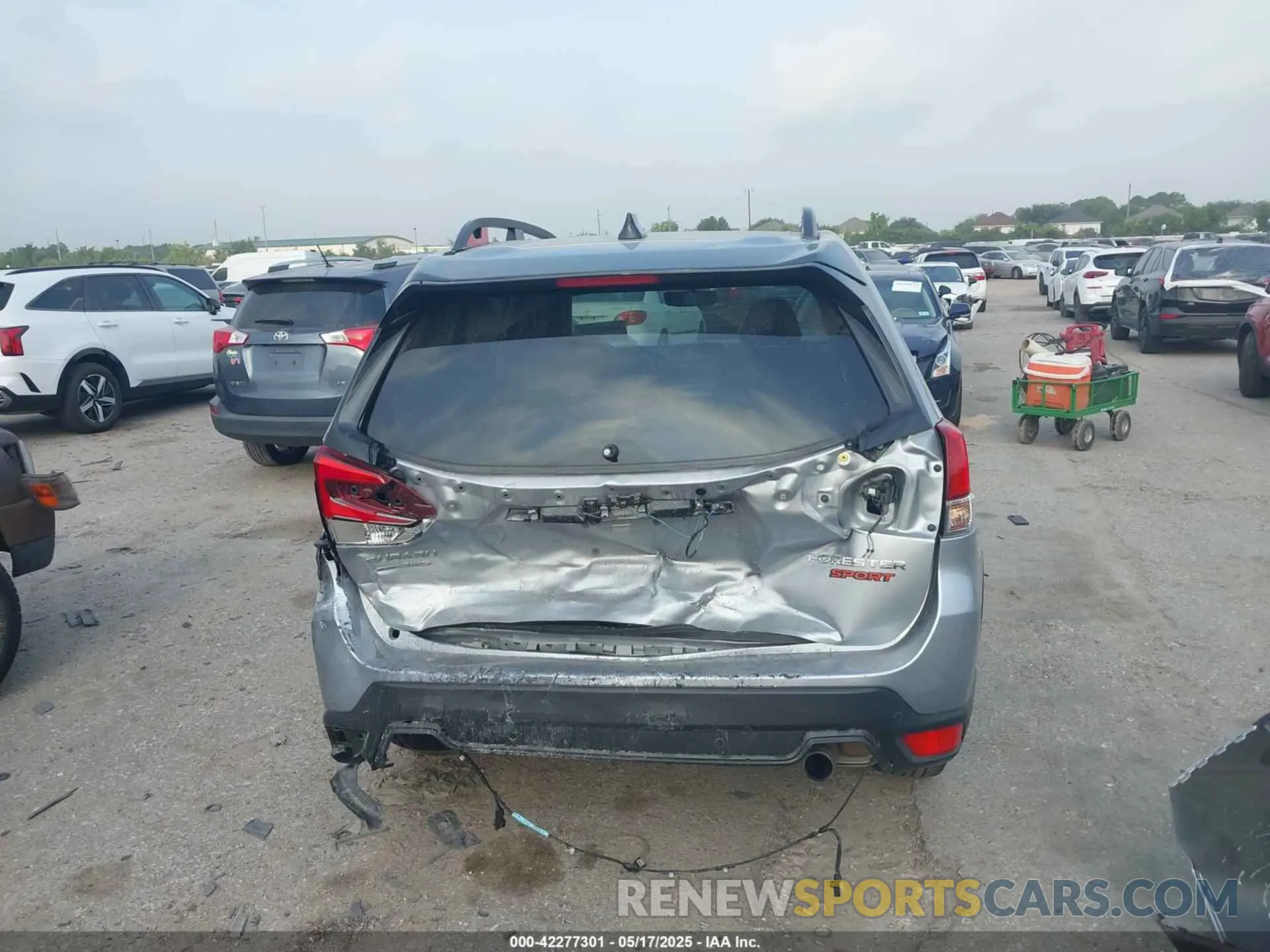 17 fotografías del automóvil dañado JF2SKAGC1RH404126 SUBARU FORESTER 2024