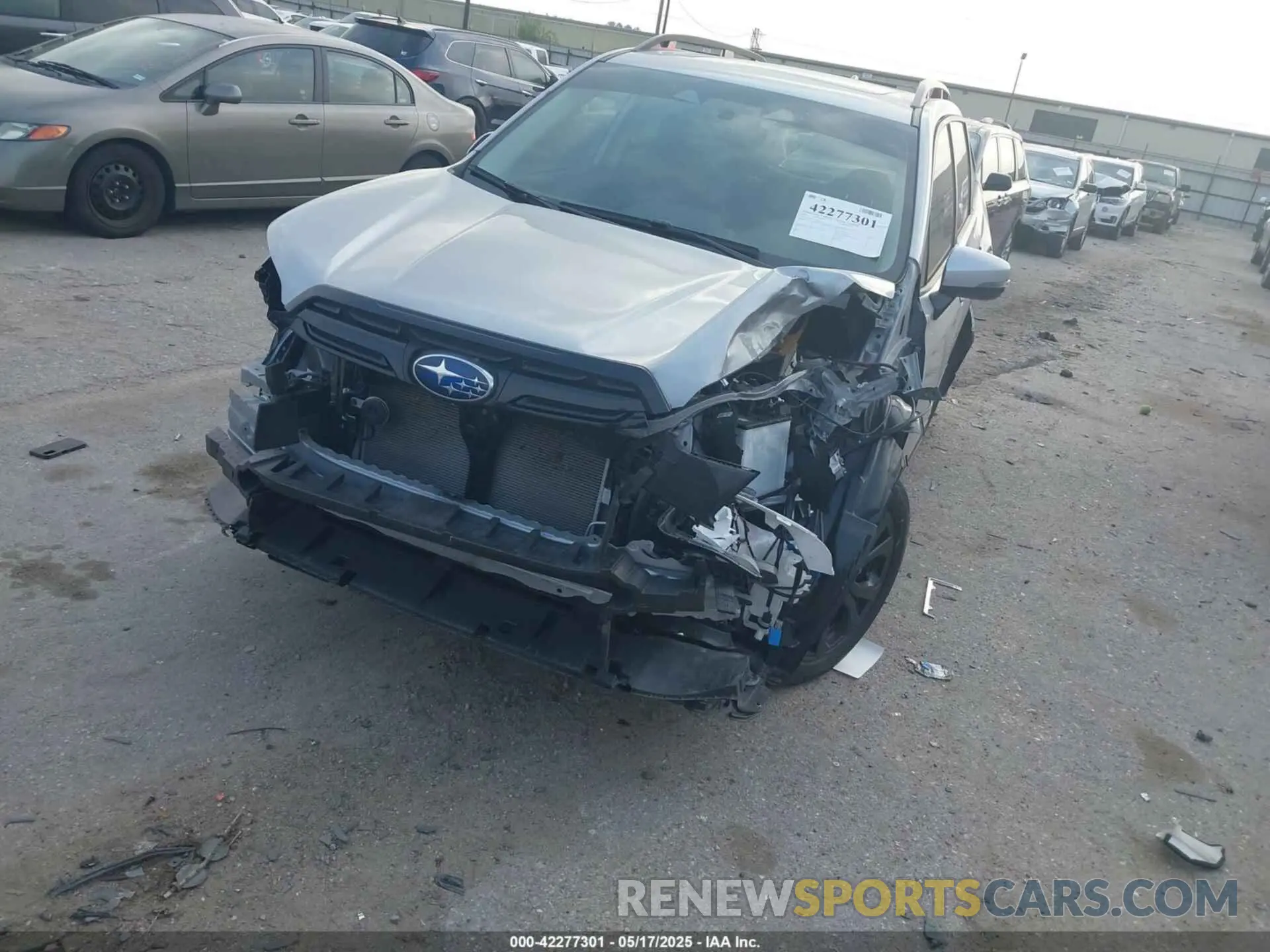 2 fotografías del automóvil dañado JF2SKAGC1RH404126 SUBARU FORESTER 2024