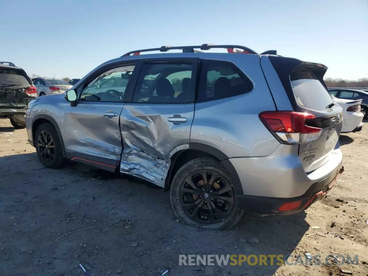 2 fotografías del automóvil dañado JF2SKAGC1RH417264 SUBARU FORESTER 2024