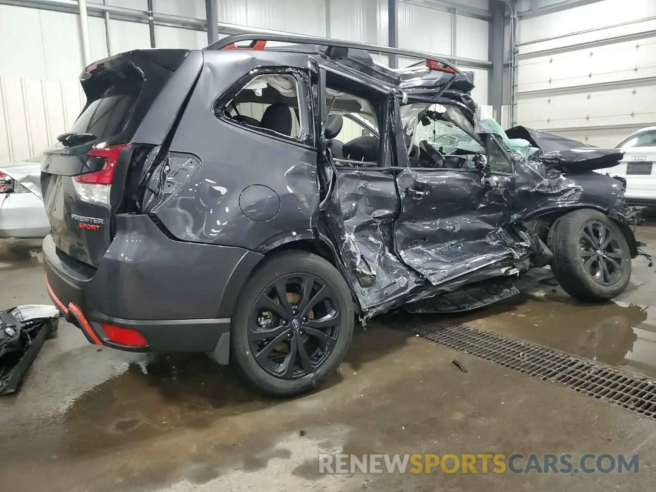 3 fotografías del automóvil dañado JF2SKAGC5RH491335 SUBARU FORESTER 2024