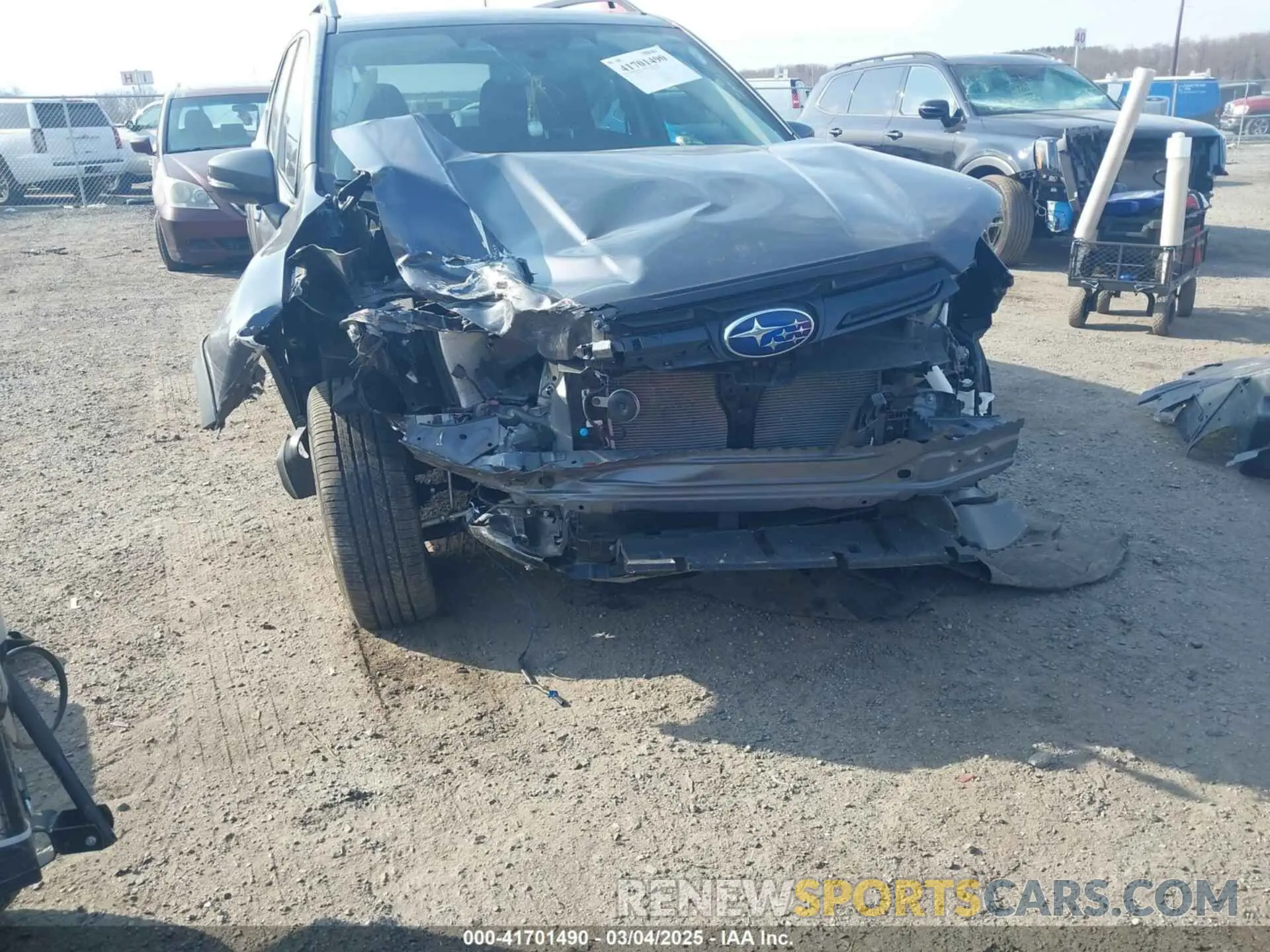 18 fotografías del automóvil dañado JF2SKAGC6RH401903 SUBARU FORESTER 2024