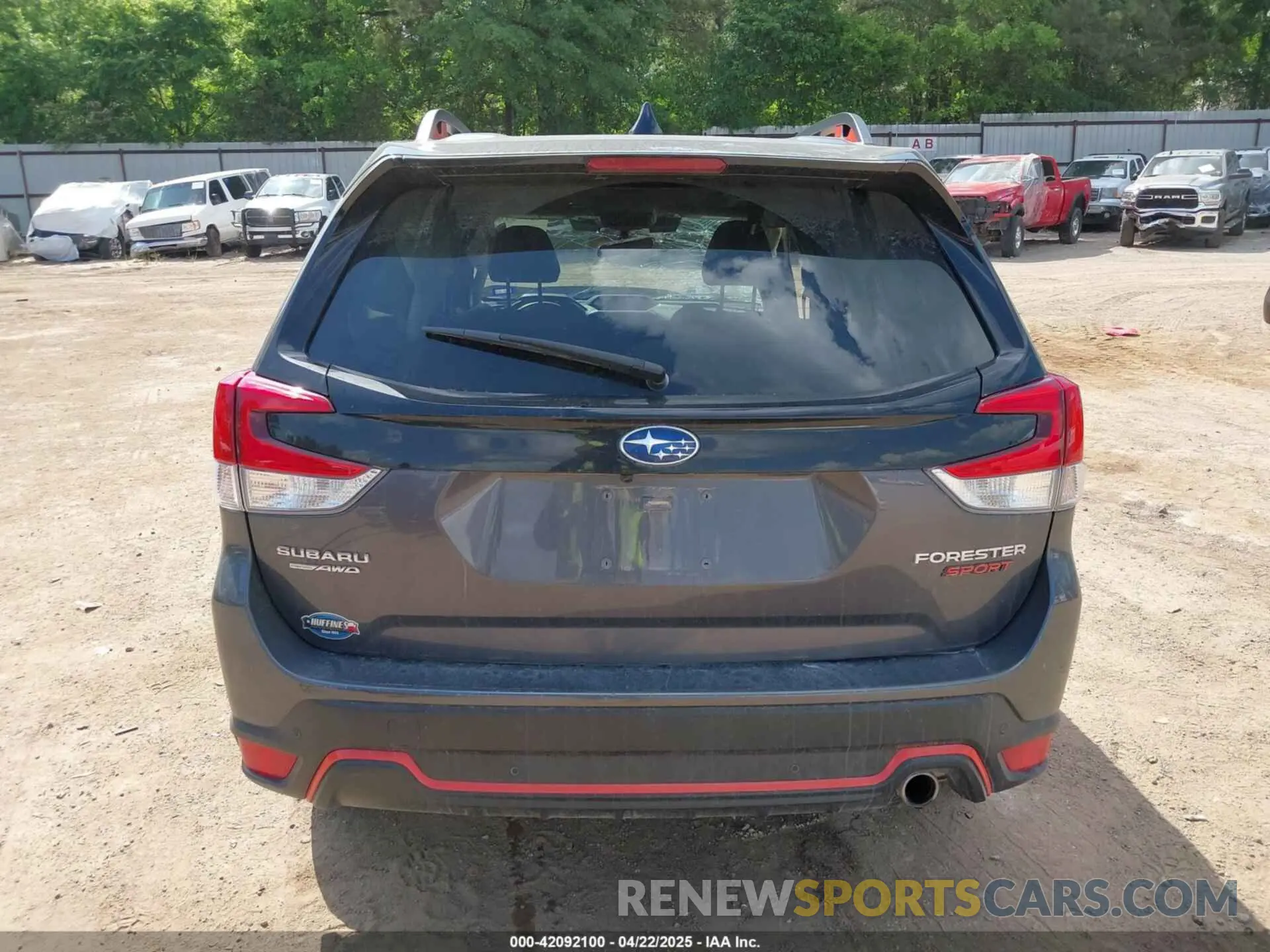 16 fotografías del automóvil dañado JF2SKAGC9RH421742 SUBARU FORESTER 2024