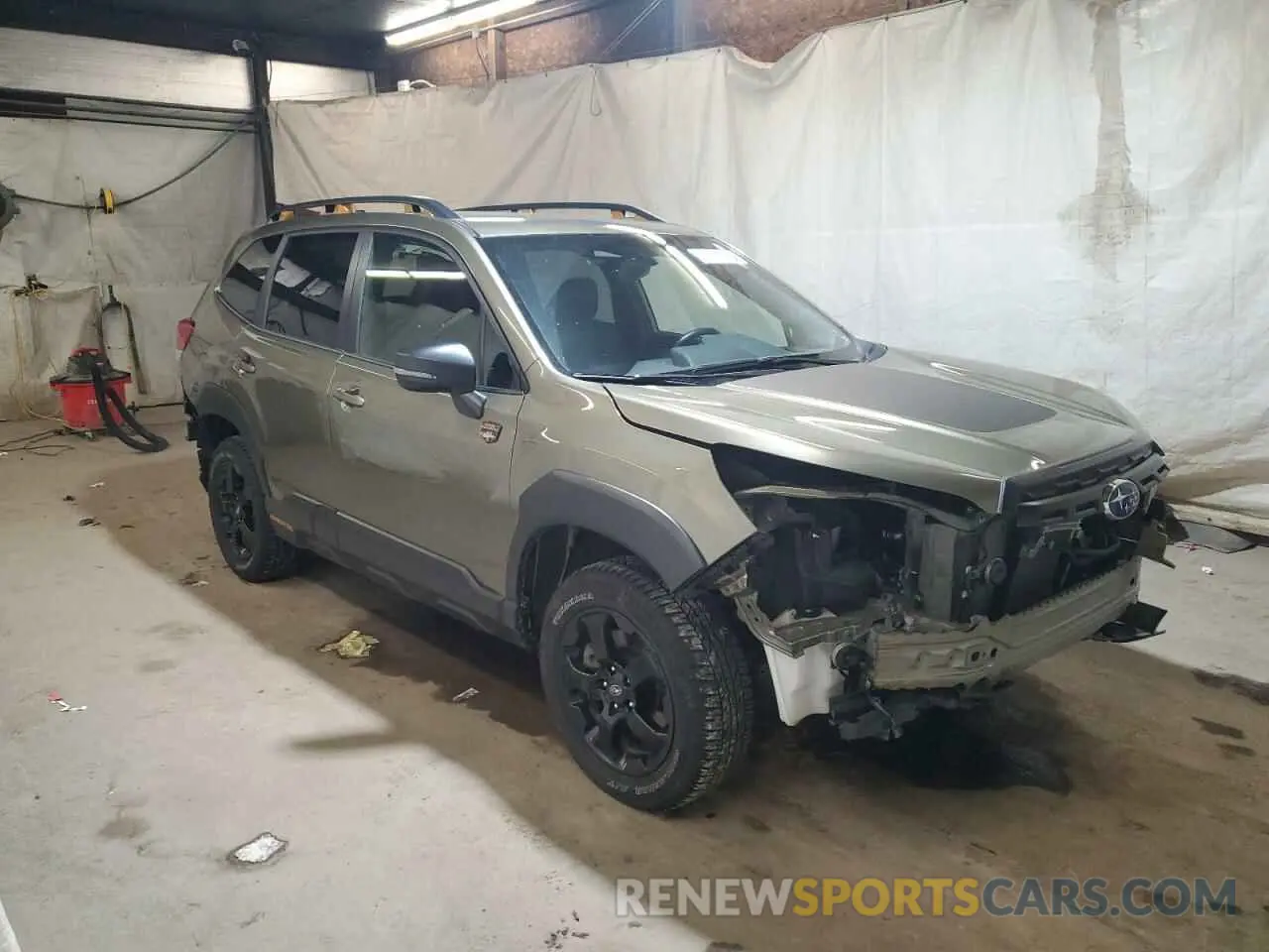 4 fotografías del automóvil dañado JF2SKAJC0RH455898 SUBARU FORESTER 2024